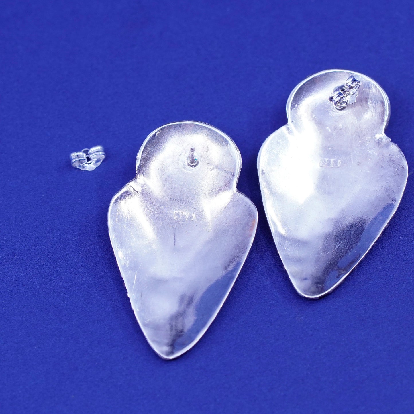 Vintage sterling silver handmade earrings, 925 teardrop studs with lapis lazuli