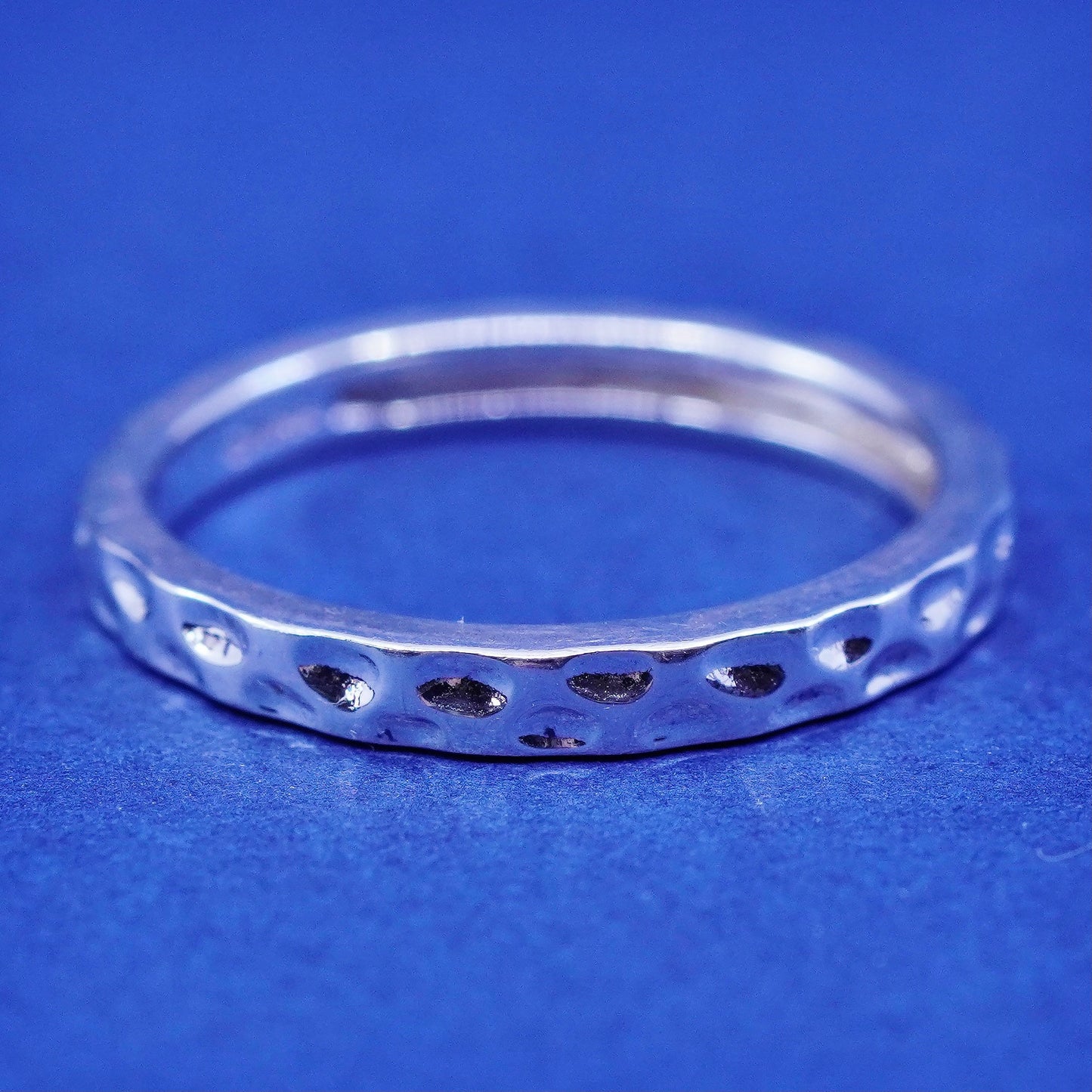 Size 7, vintage Sterling silver handmade ring, hammered 925 wedding band