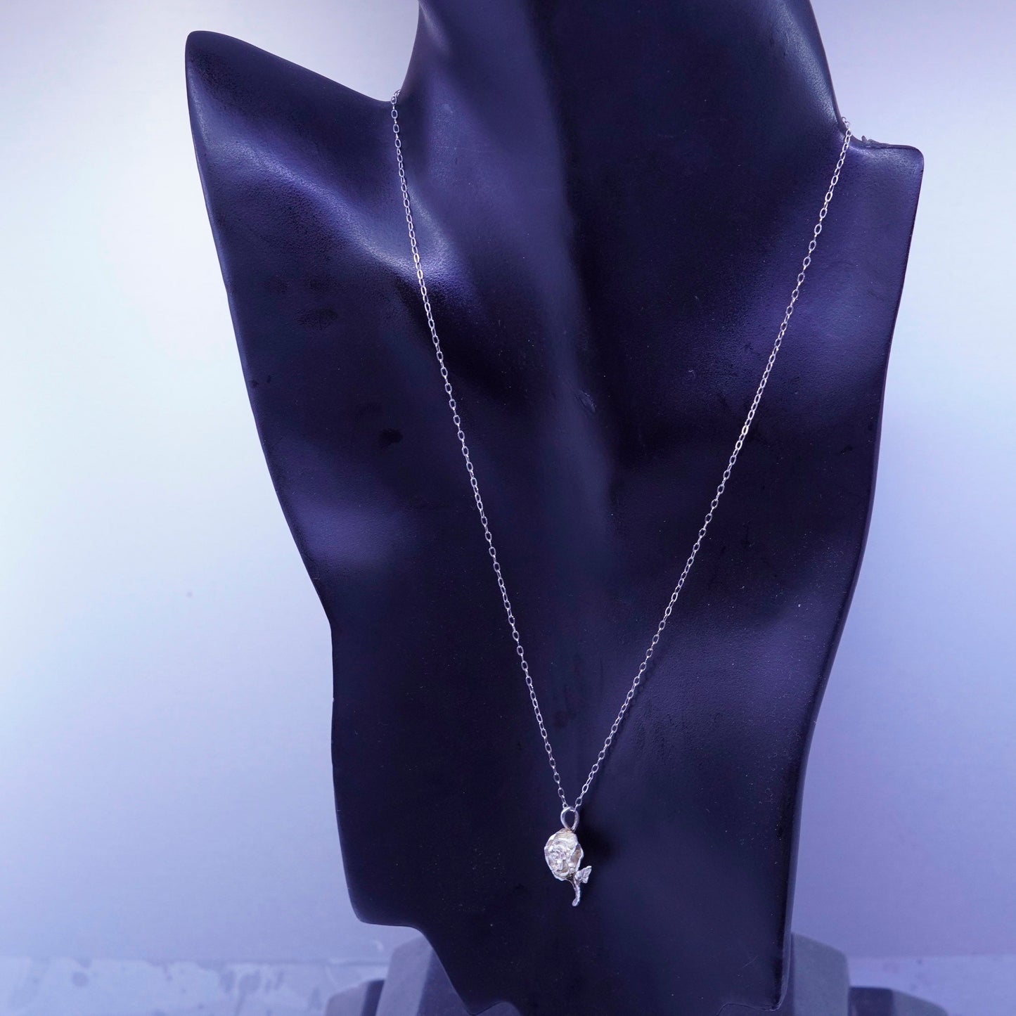 18”, vintage Sterling 925 silver handmade circle necklace flower rose pendant