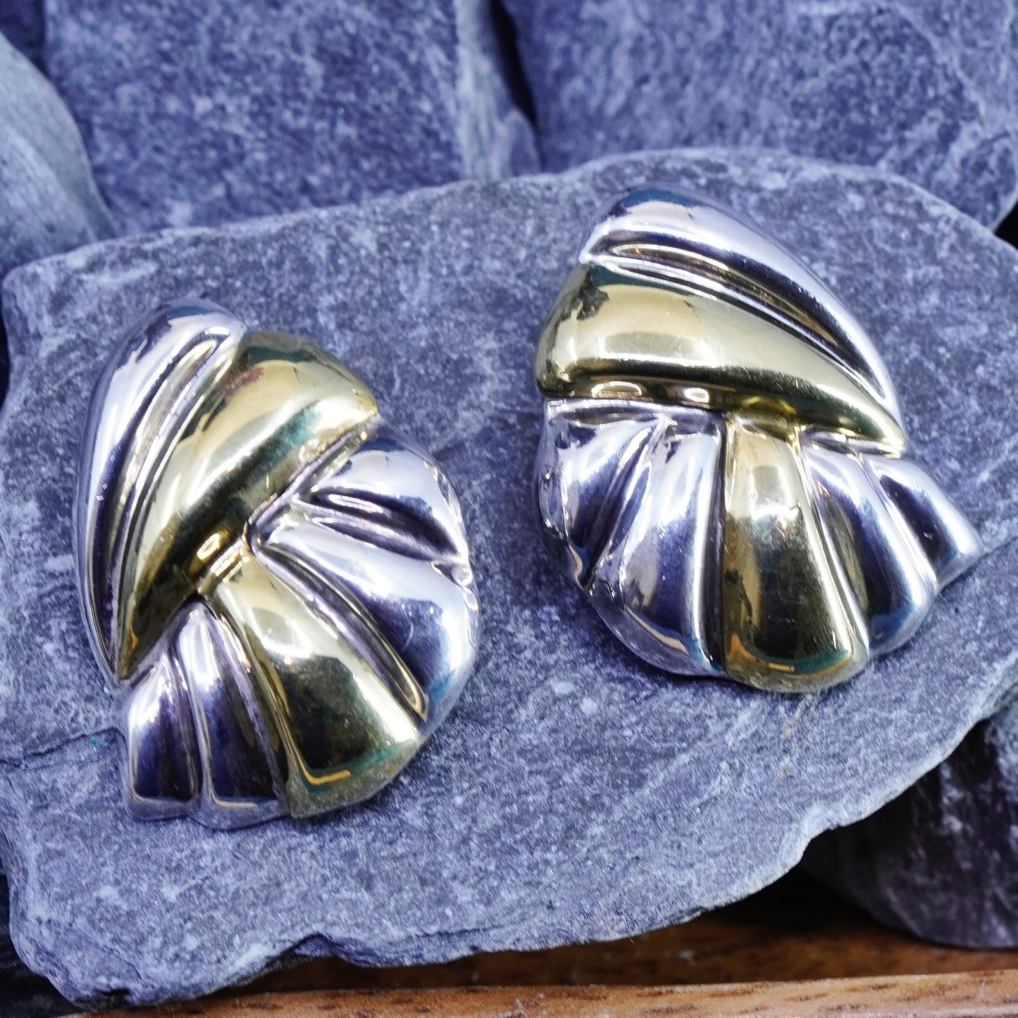 Vintage two tone Sterling silver handmade earrings, mexico 925 ribbed clip on