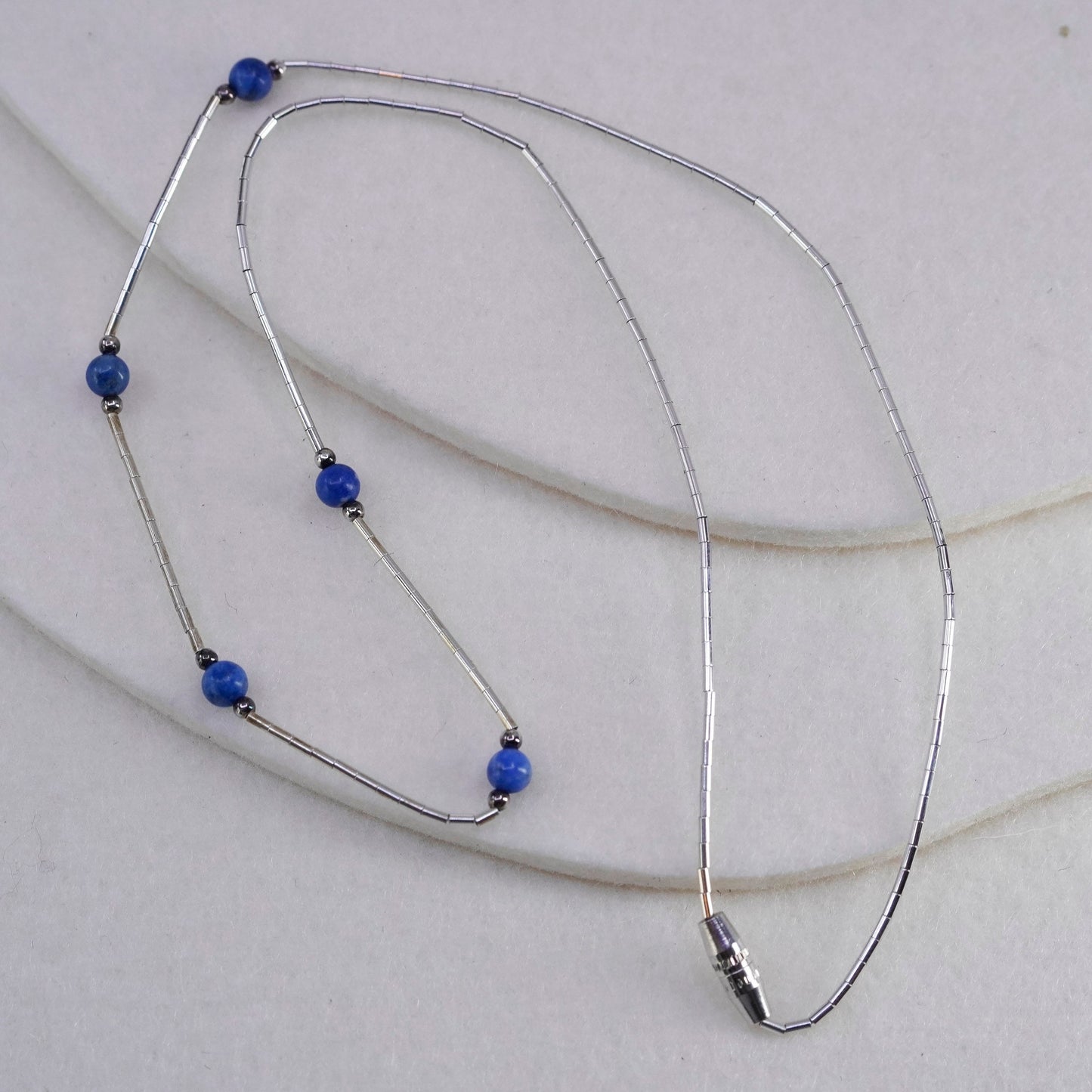 16”, Native American Sterling 925 liquid silver necklace denim lapis lazuli