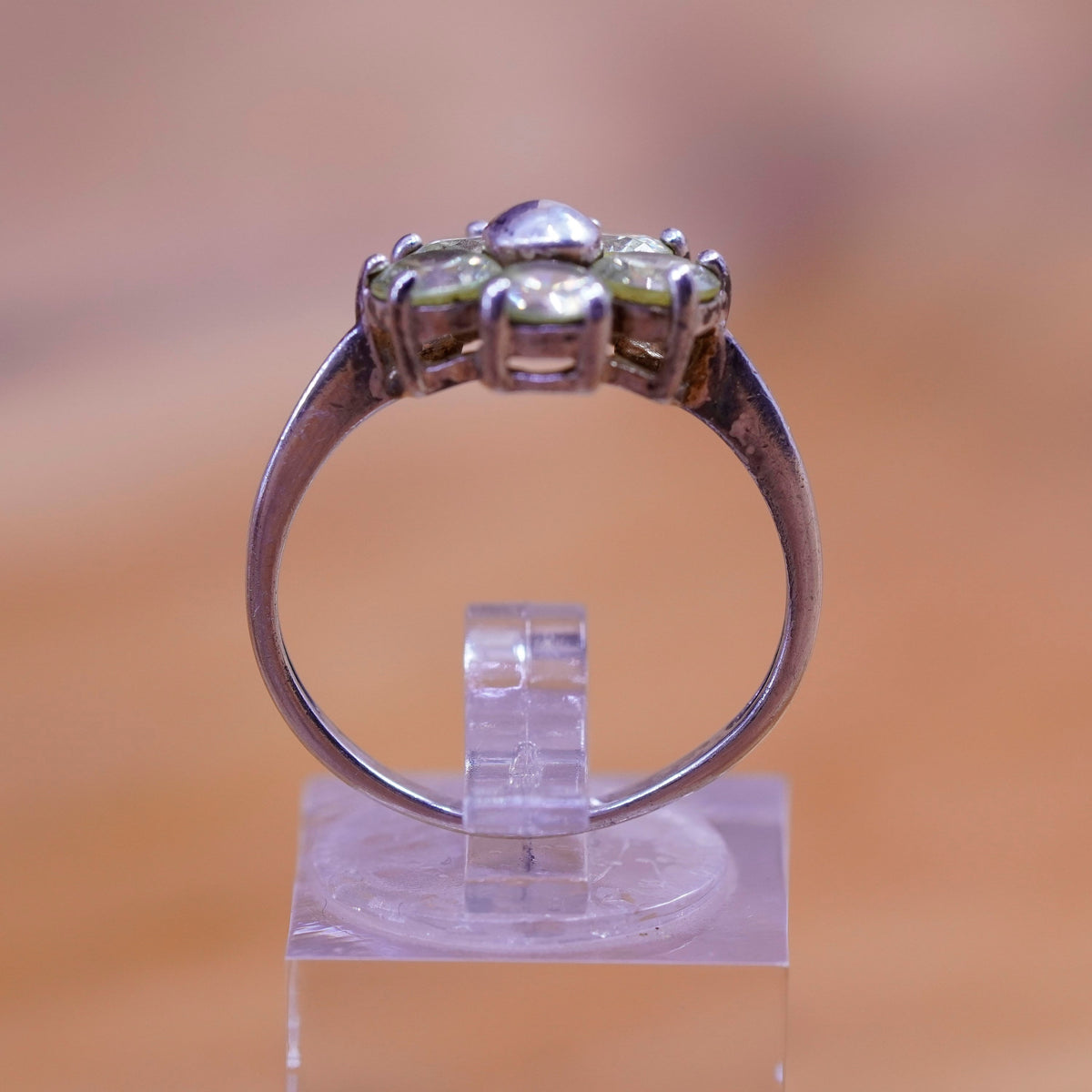 Size 8, vintage Sterling 925 silver handmade ring with crystal and peridot