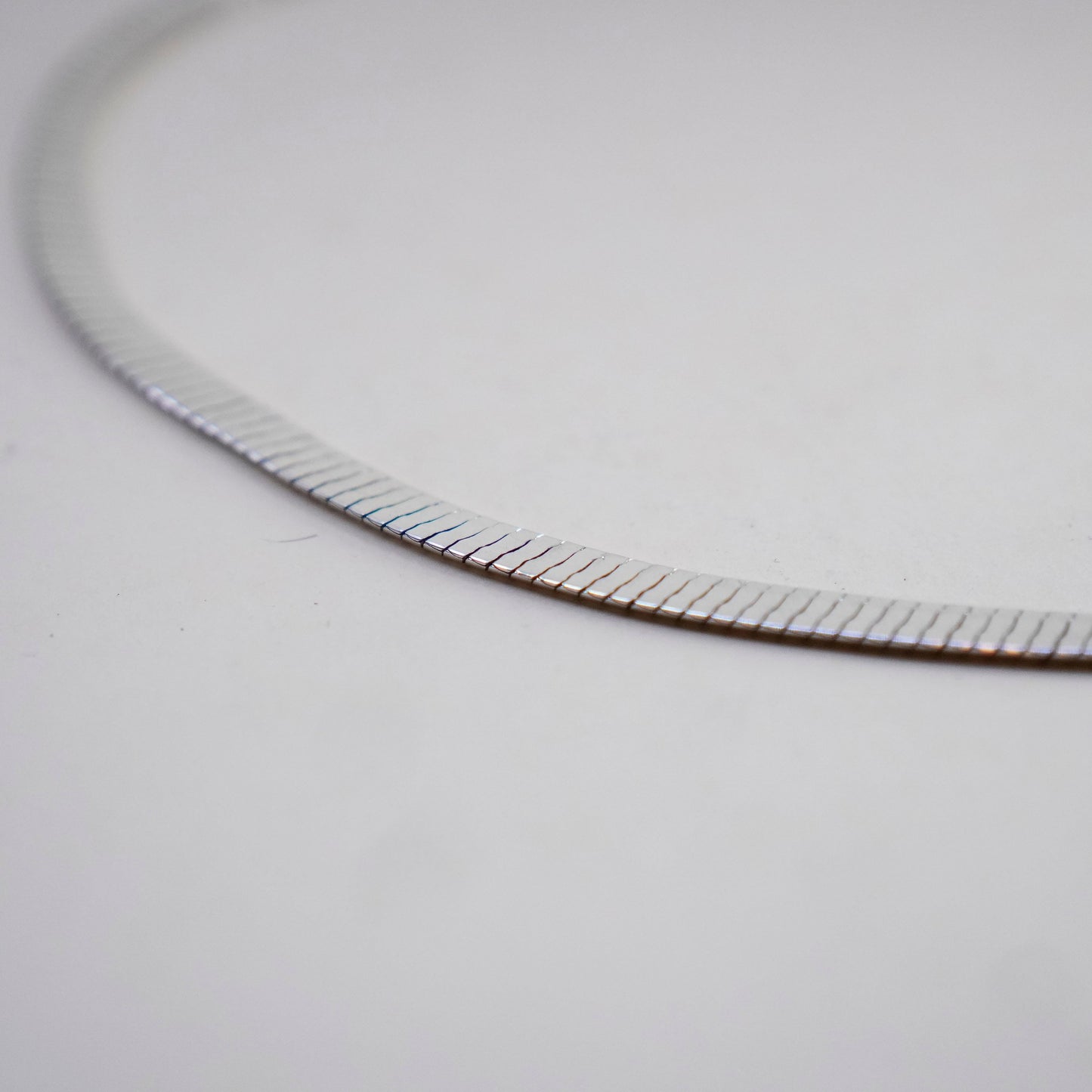18” 6mm, Vintage Italy sterling silver necklace, bold 925 herringbone chain
