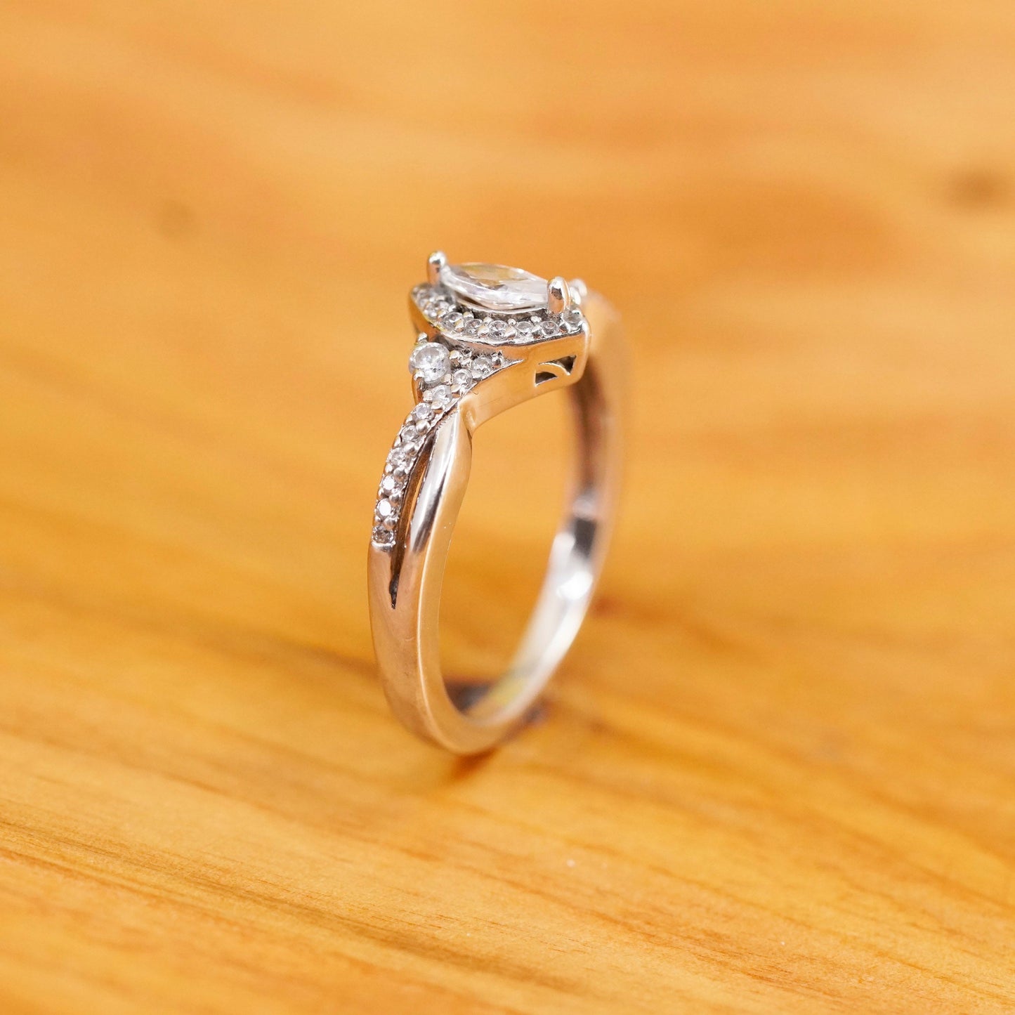 Size 7.25, vintage Sterling 925 silver anniversary engagement ring cluster cz