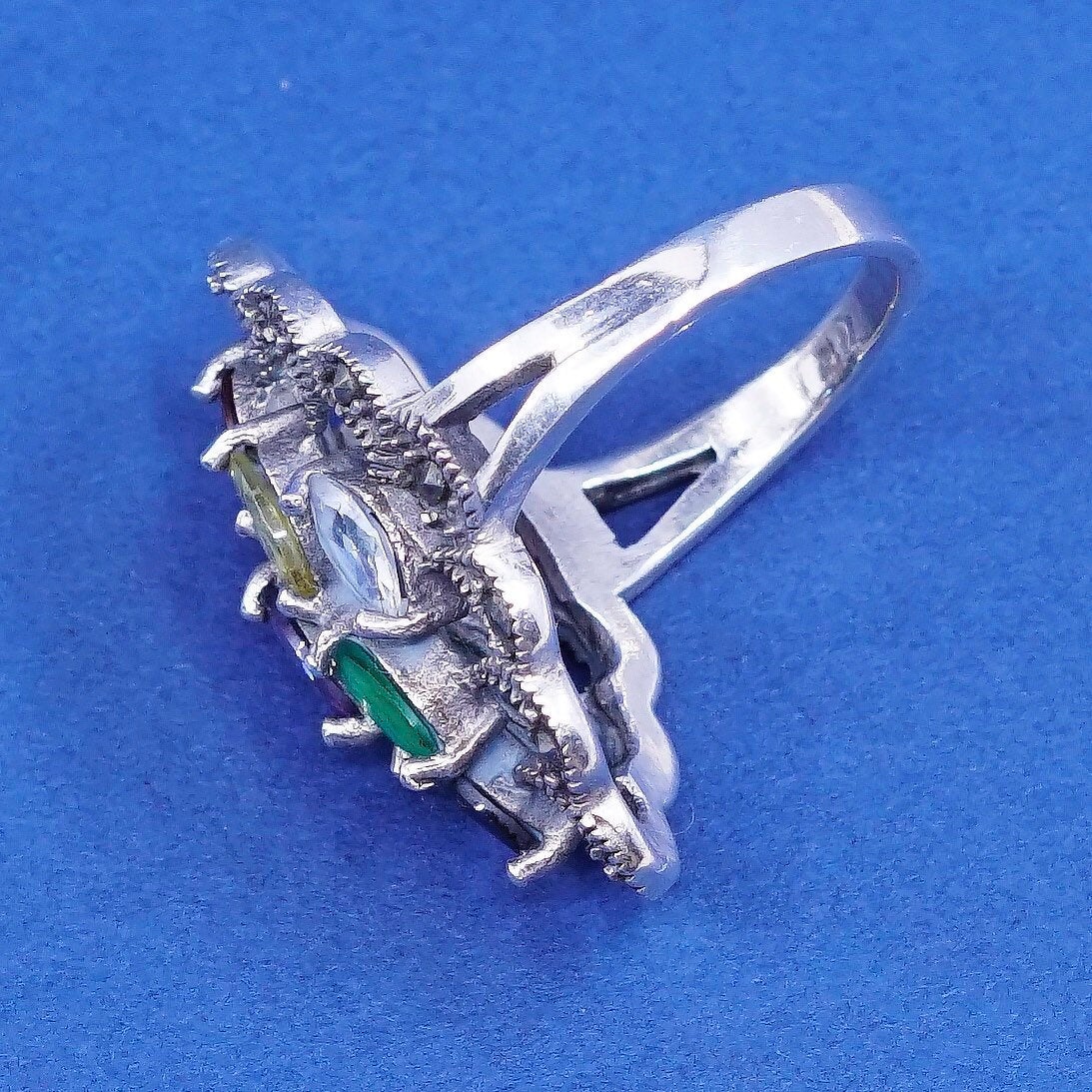 Size 5.75, sterling 925 silver ring, cluster crystal cocktail ring N marcasite