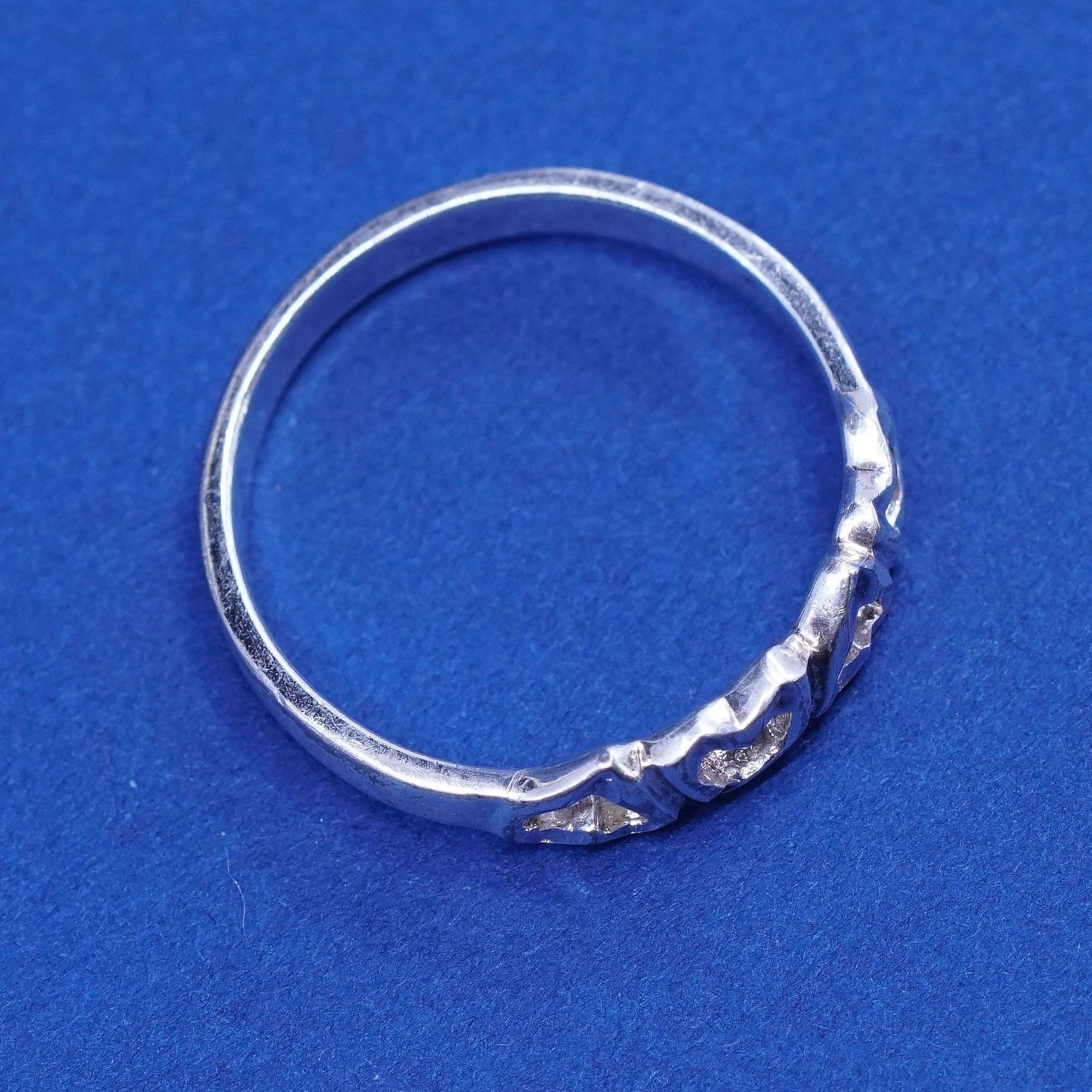 Size 7, vintage sterling silver handmade ring, 925 heart band