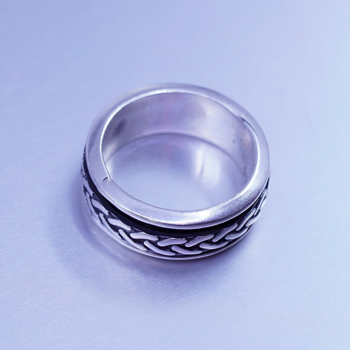 Size 7, southwestern Sterling 925 silver ring, braided woven spinner band