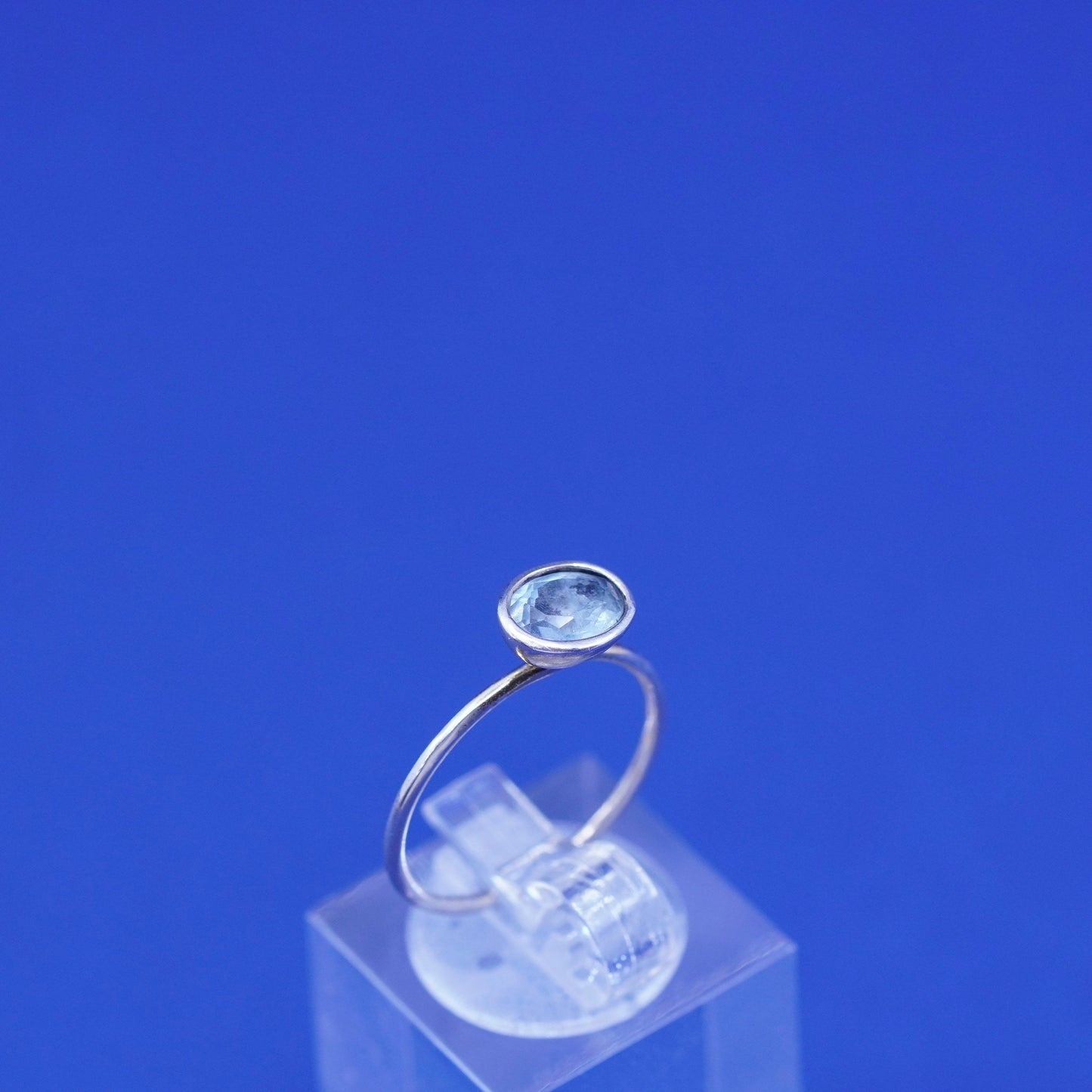 Size 6, vtg Sterling silver handmade ring, 925 stackable ring with blue topaz