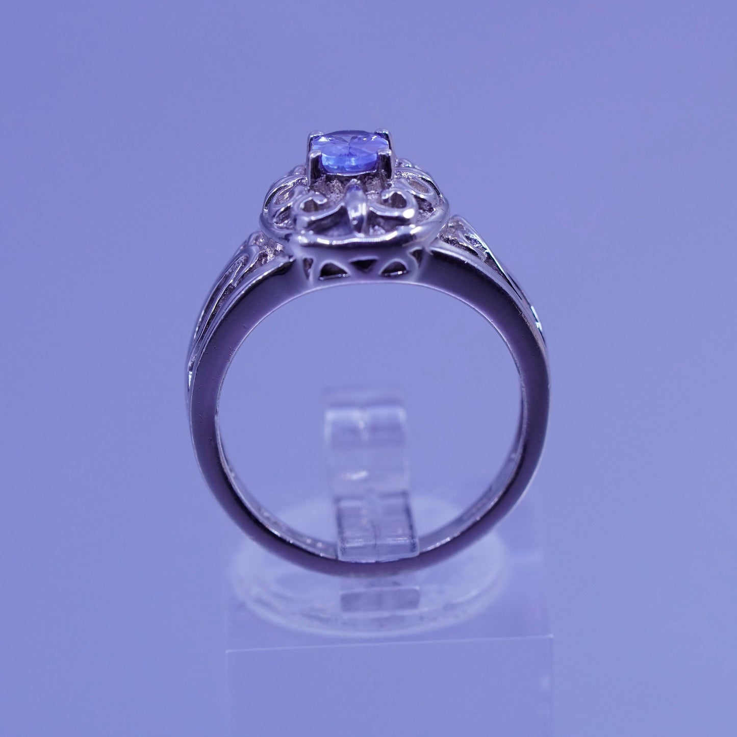 Size 7, vintage Sterling 925 silver handmade filigree ring with amethyst