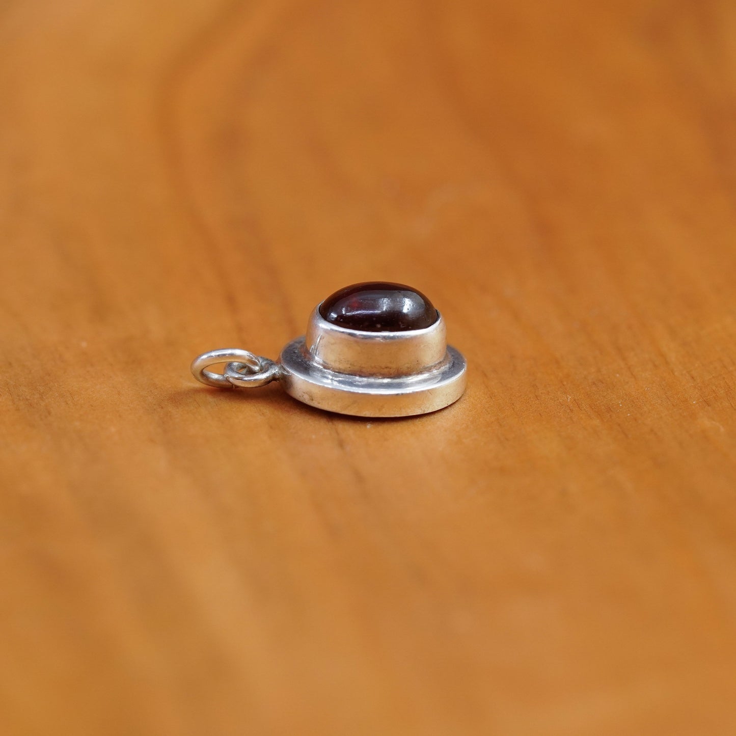 Vintage Sterling silver handmade pendant, 925 oval with garnet