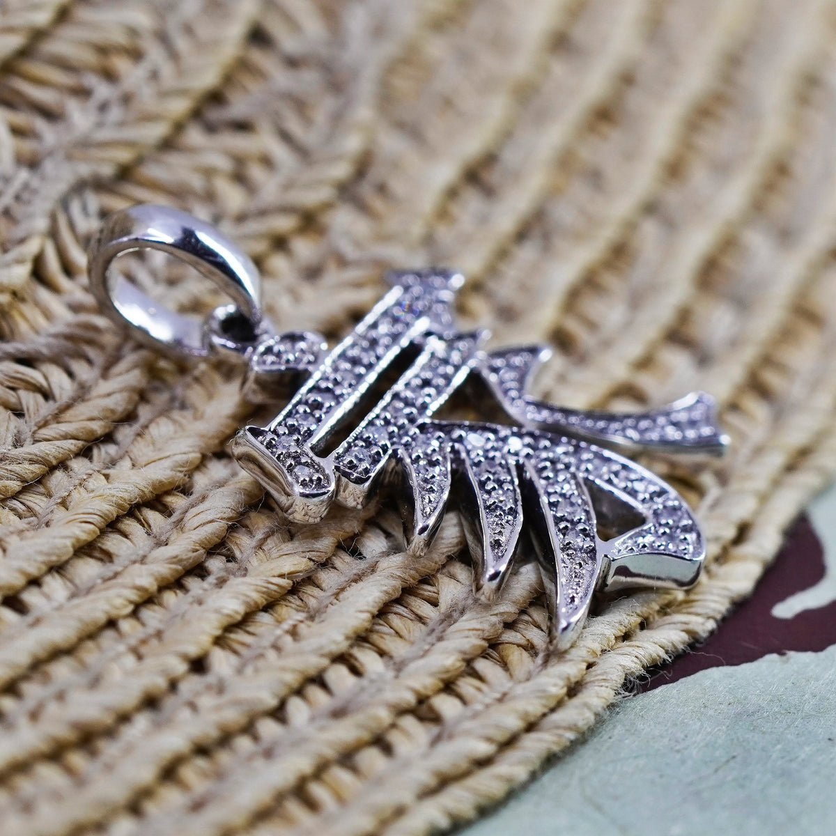 Vintage Sterling 925 silver pendant, Chinese character “family” with cluster cz