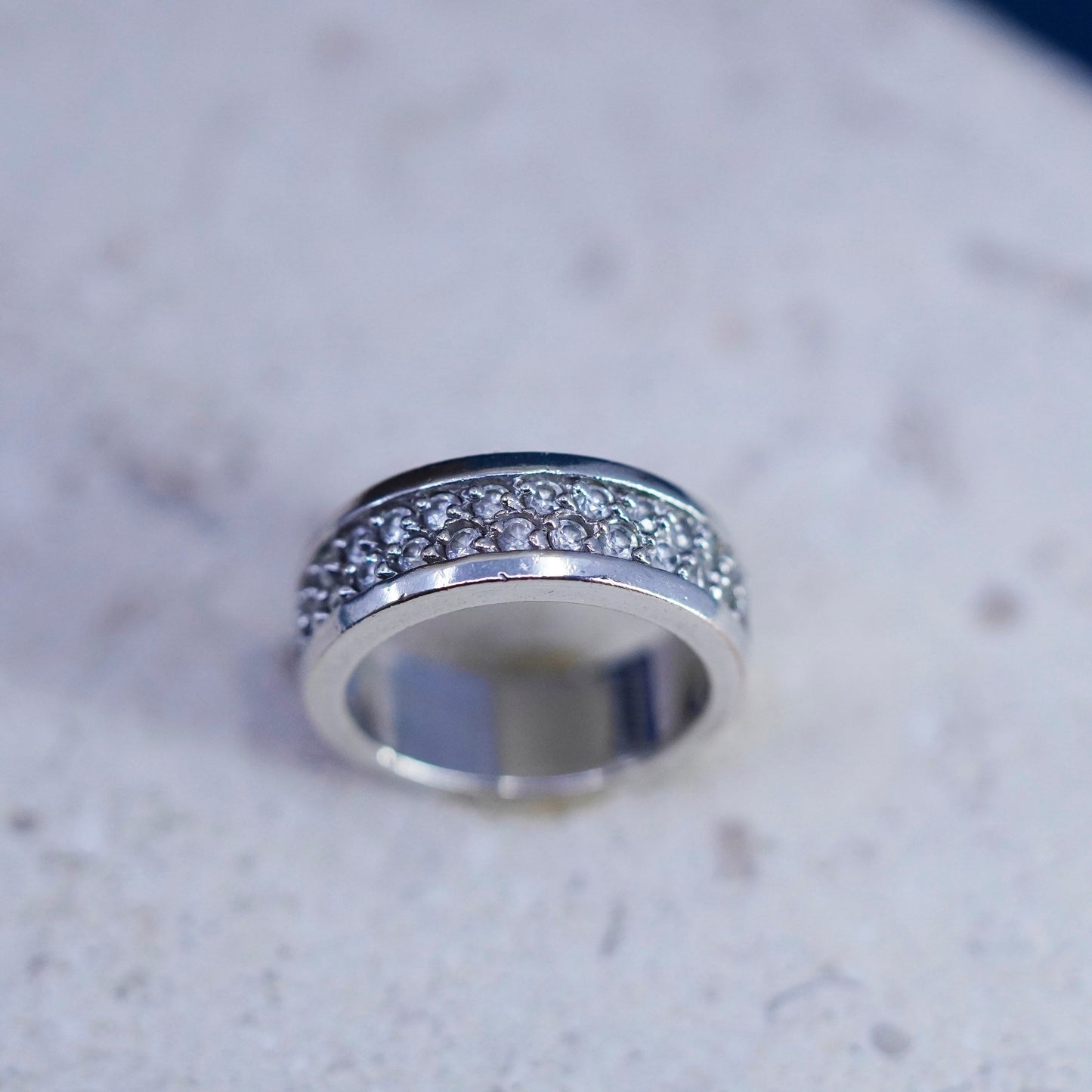 Size 5, vintage Sterling silver ring, 925 band with clear cz