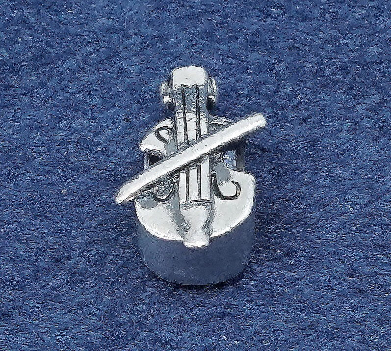 vtg Sterling silver handmade pendant, 925 violin charm