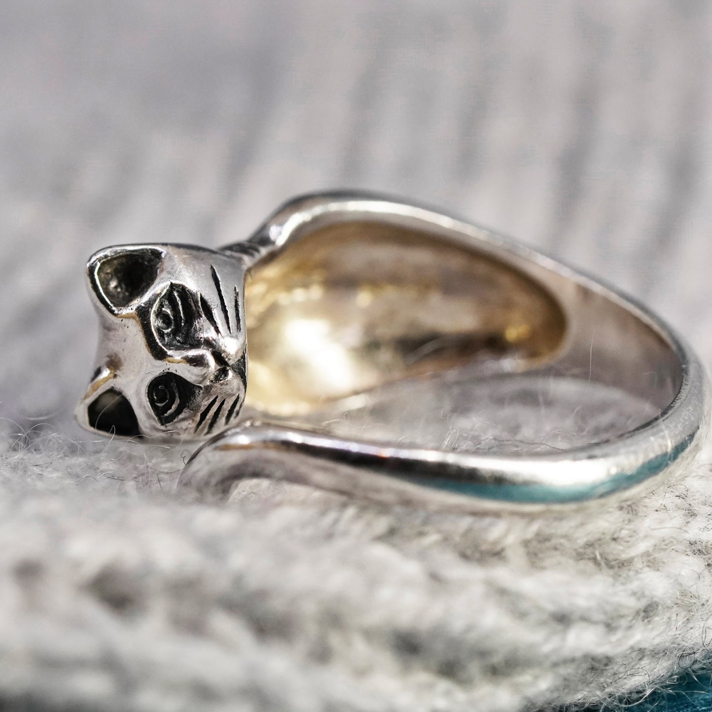 Size adjustable, Vintage Sterling Silver Handmade ring, 925 cat kitty wrap band