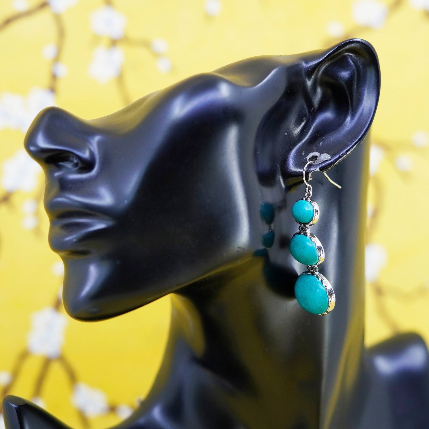 Vintage LUC Sterling 925 silver handmade oval earrings with turquoise
