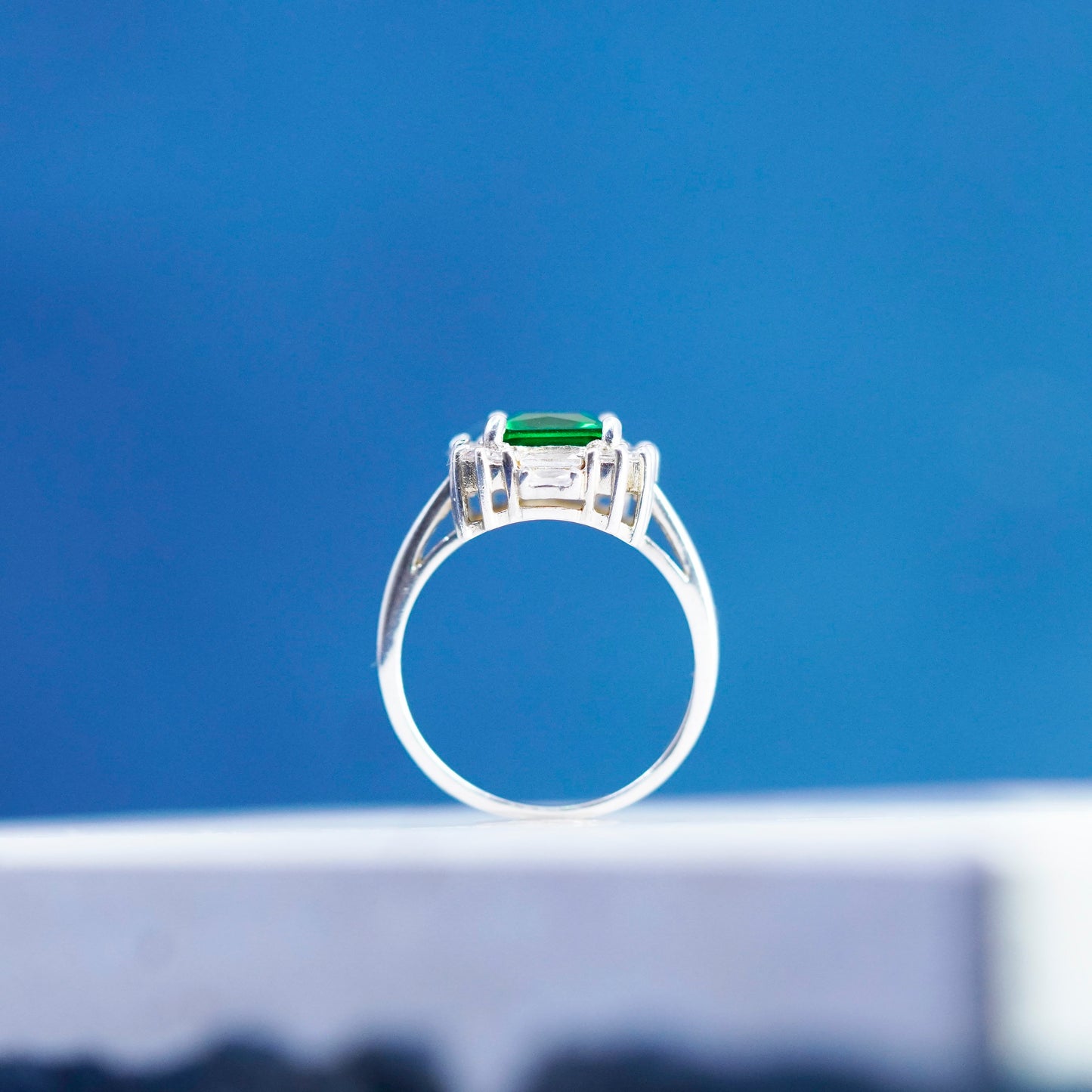 Size 9.25, vintage sterling 925 silver handmade ring with emerald and cz