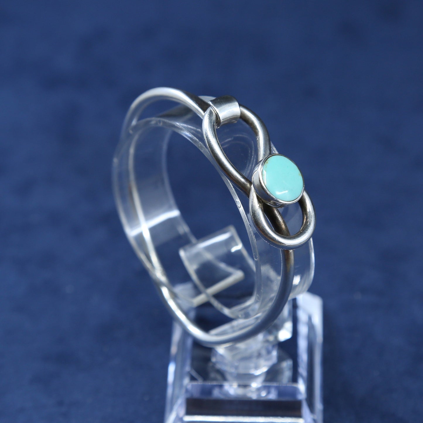 6.75”, vtg Sterling silver handmade bracelet, 925 bangle w/ turquoise
