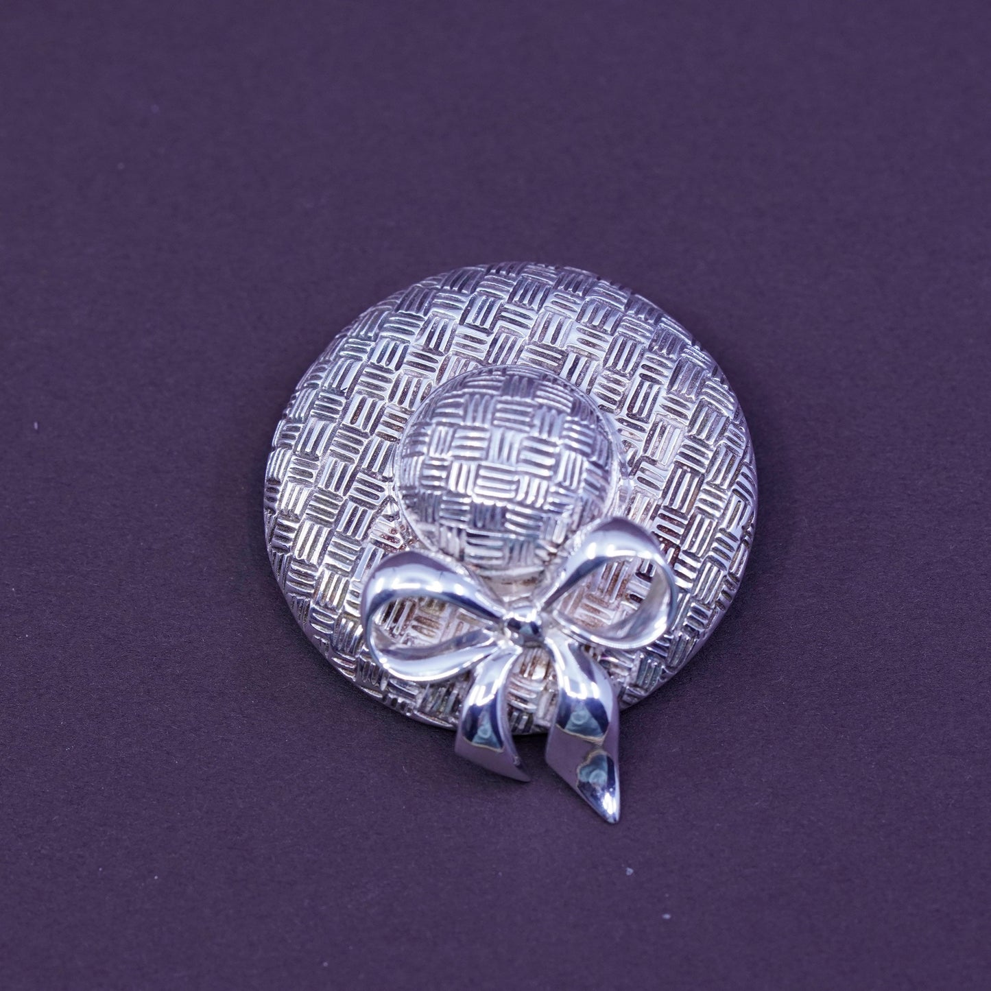 Vintage SBI sterling 925 silver straw beach hat brooch with ribbon bow tie