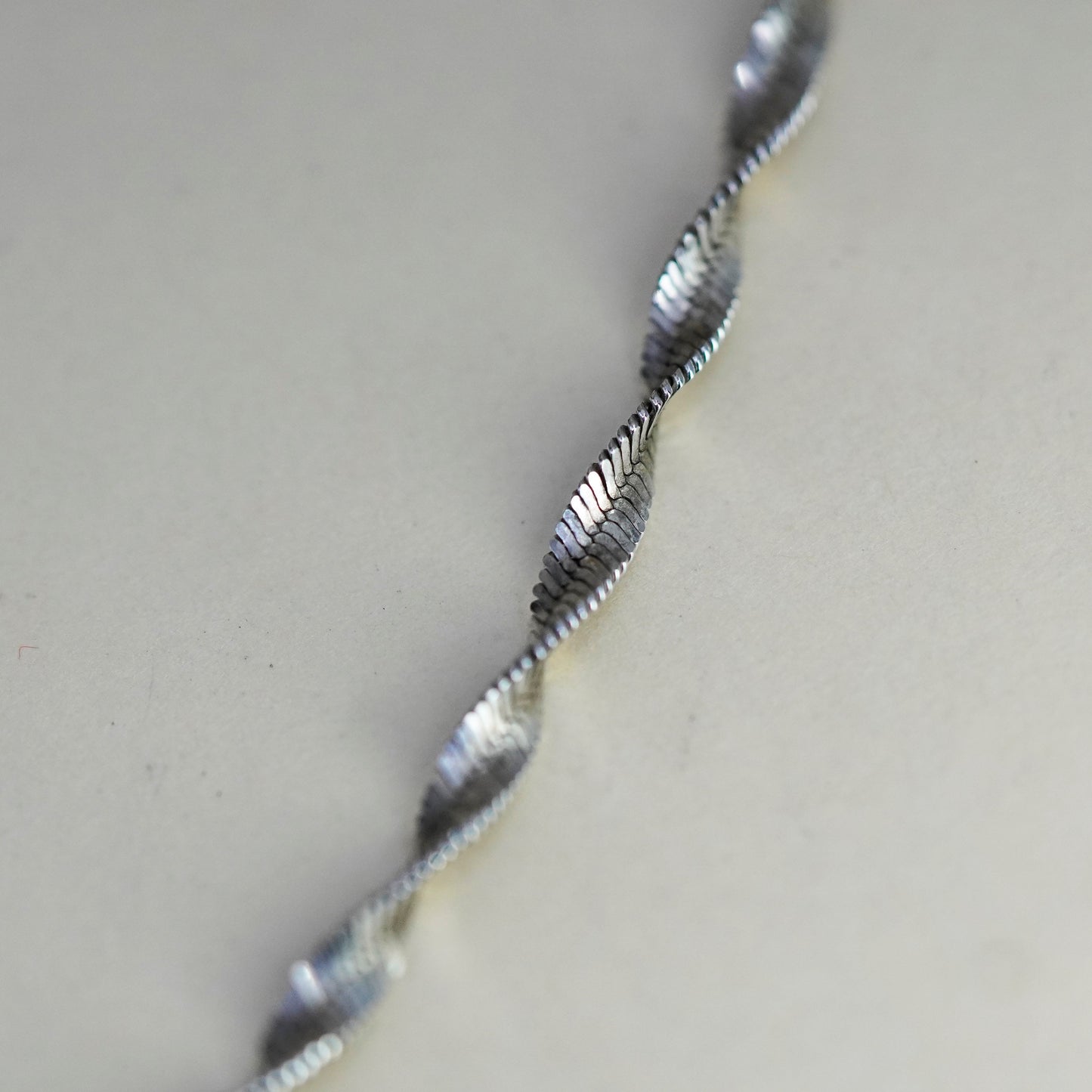 18”, 4mm, vintage Sterling silver necklace, 925 twisted herringbone chain