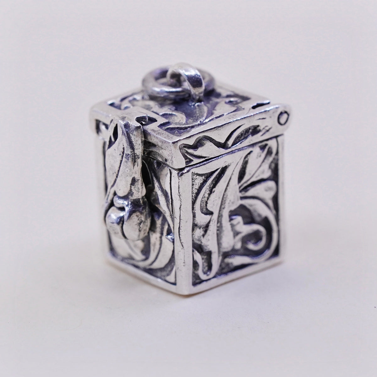 Sterling silver handmade prayer box pendant, 925 locket charm with filigree