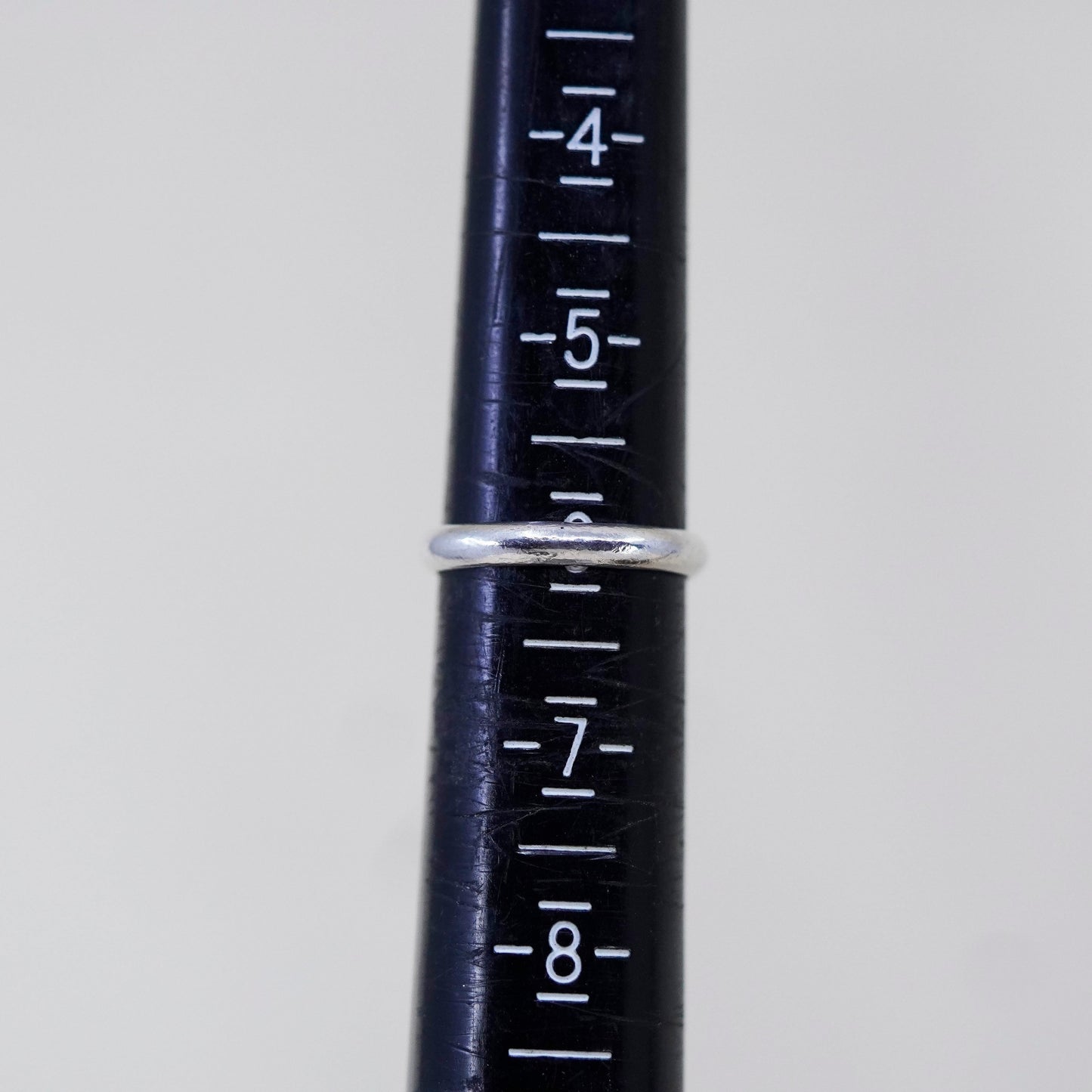 Size 6, Vintage sterling 925 silver handmade ring with glass and bead