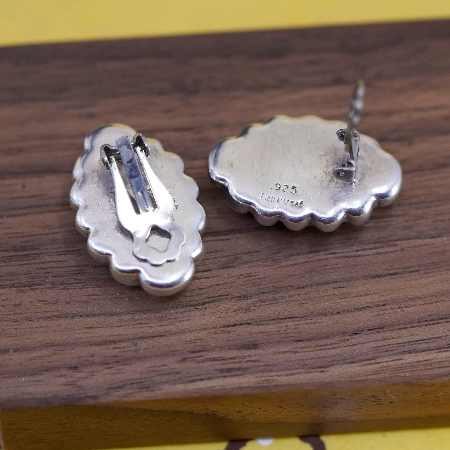 Vintage Sterling silver handmade clip on earrings, modern 925 ribbed earrings