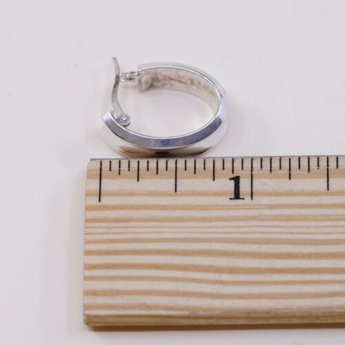 0.75” Vtg JCM sterling silver Ribbed earrings Hoops, stamped 925