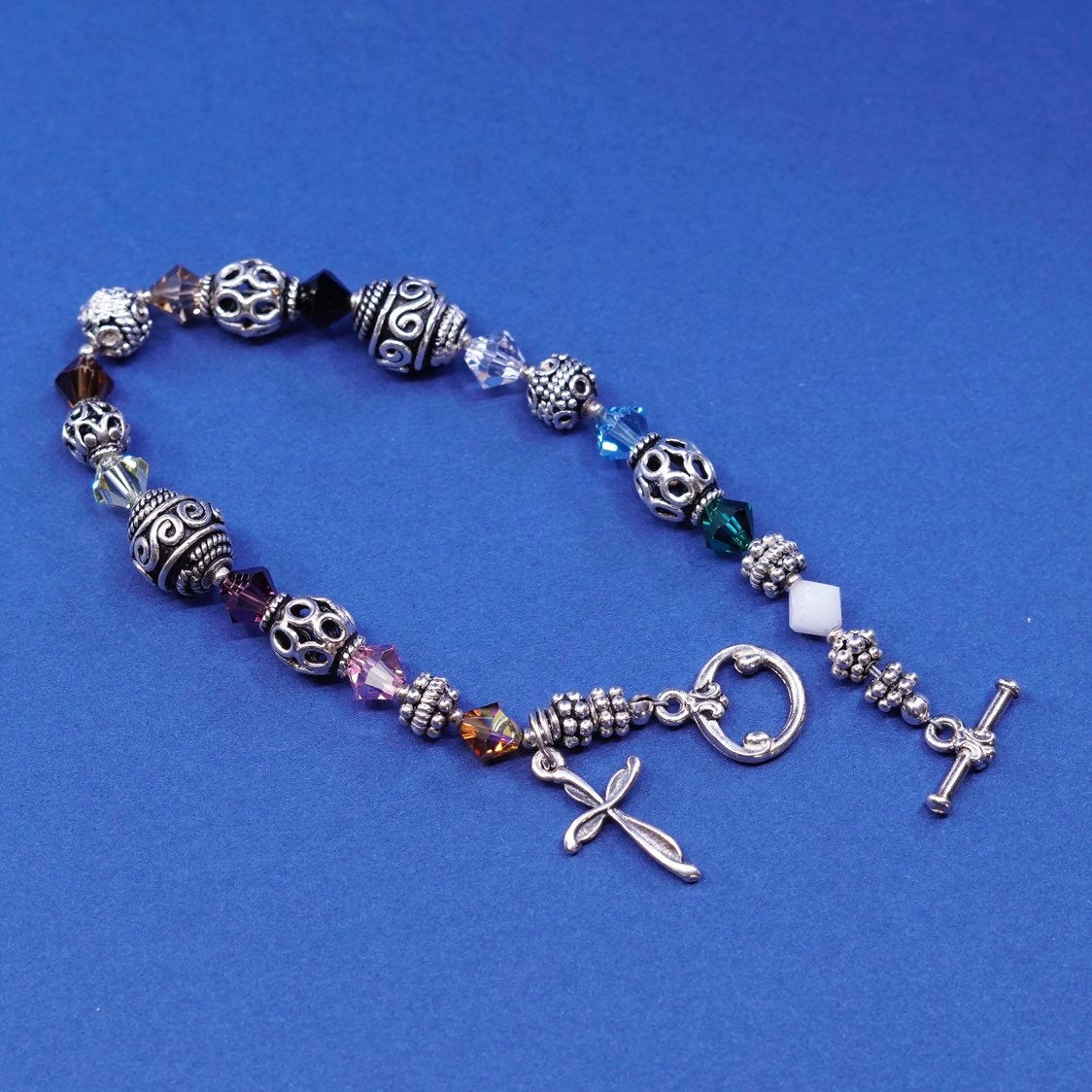 6.5", vtg Sterling 925 silver handmade bracelet w/ Crystal beads N cross charm