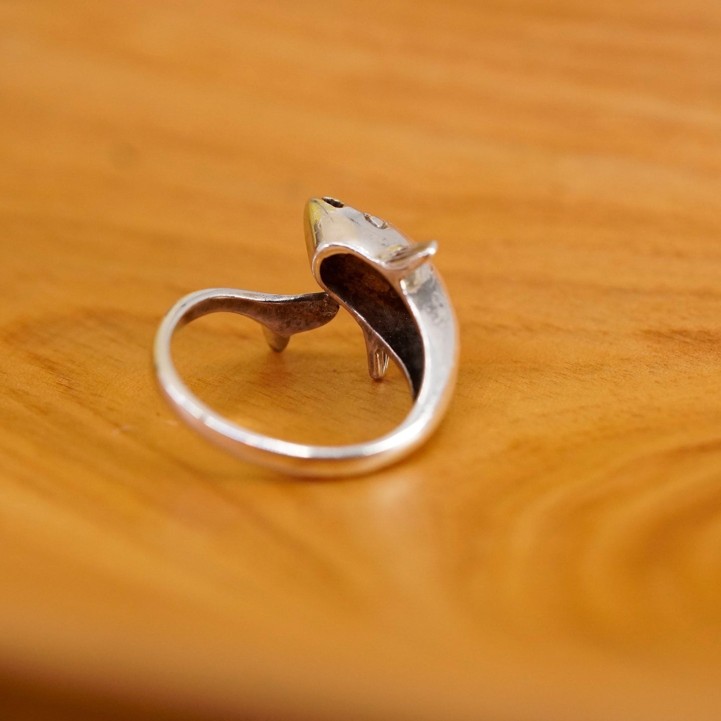 Size 7, vintage Sterling silver handmade ring, 925 wrap dolphin band