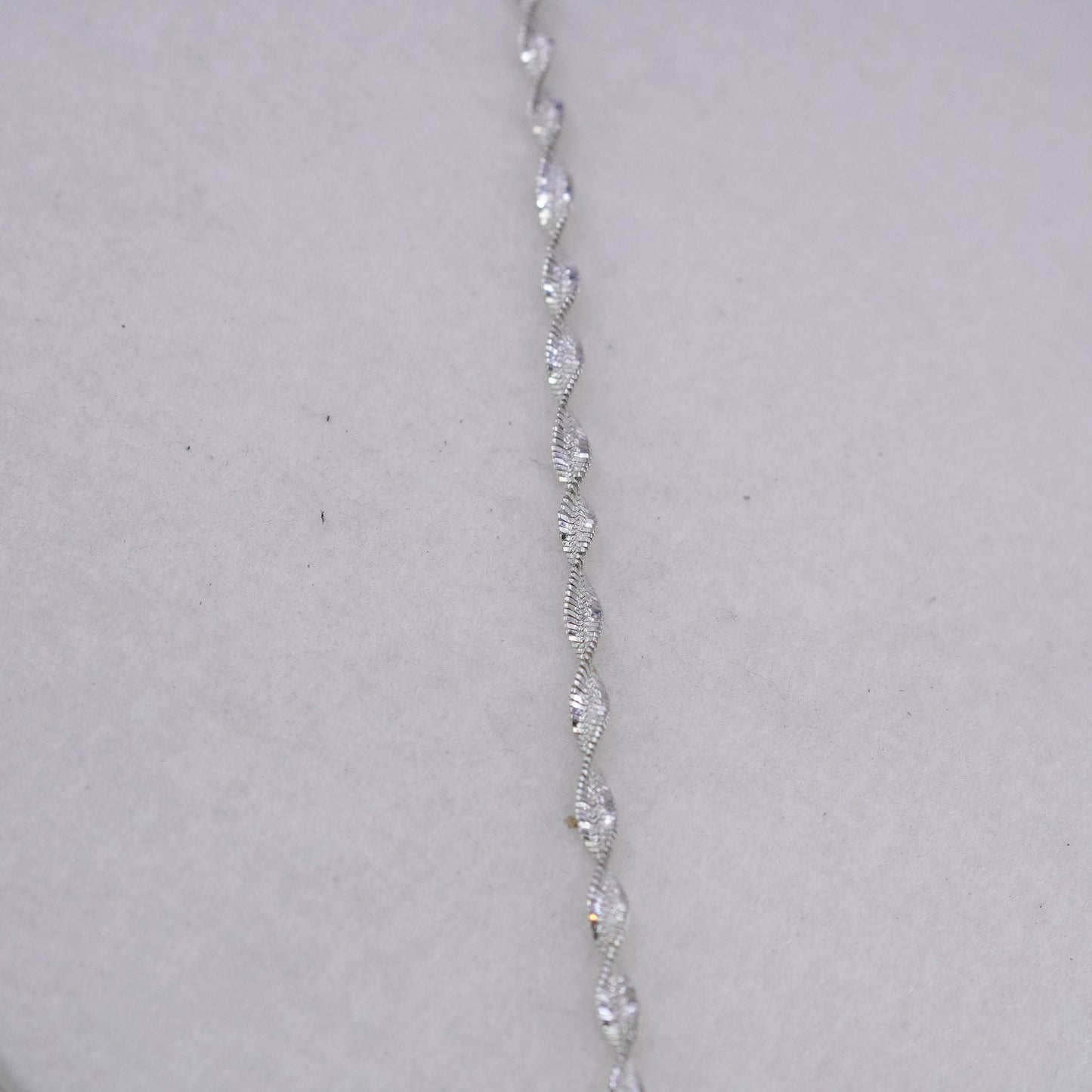 20” 4mm, vintage Italy Sterling 925 silver twisted herringbone chain necklace