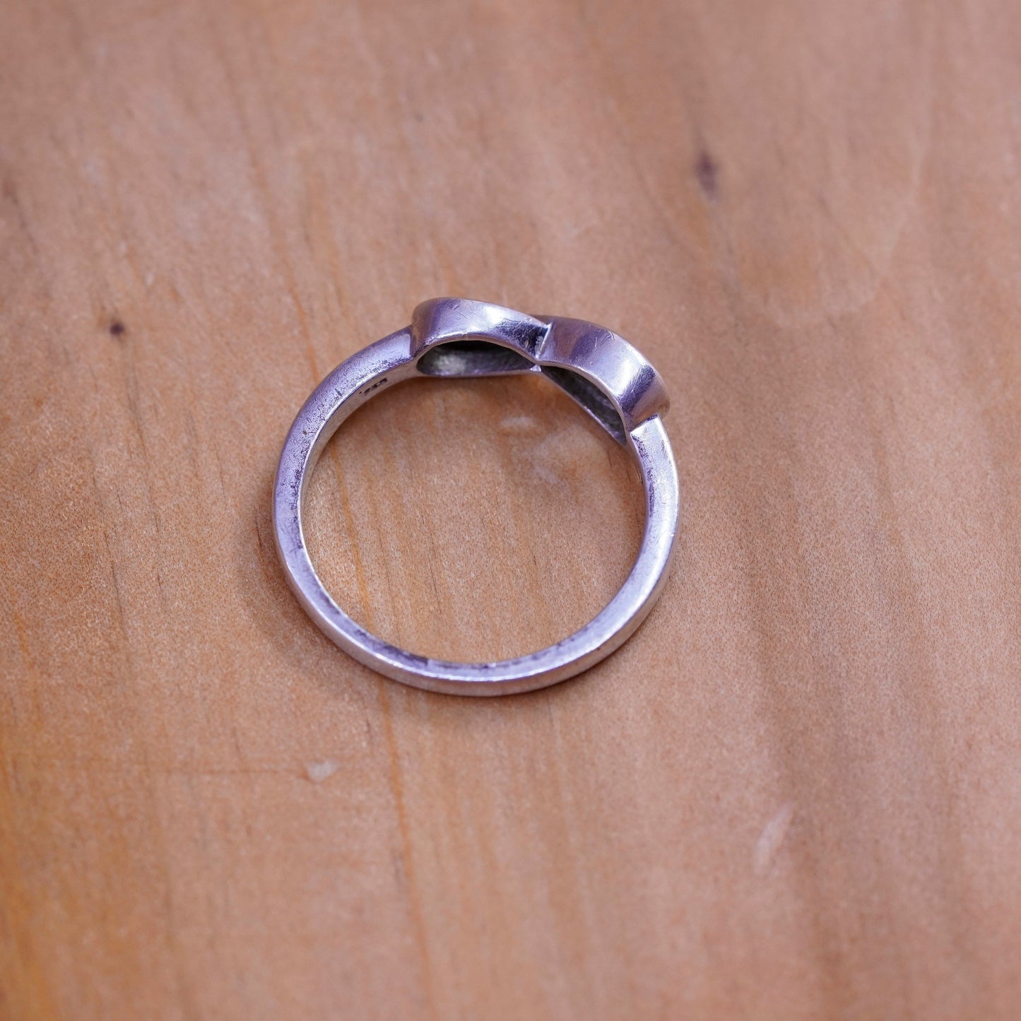 sz 7.25, Sterling silver handmade ring 925 silver infinity band sisters forever