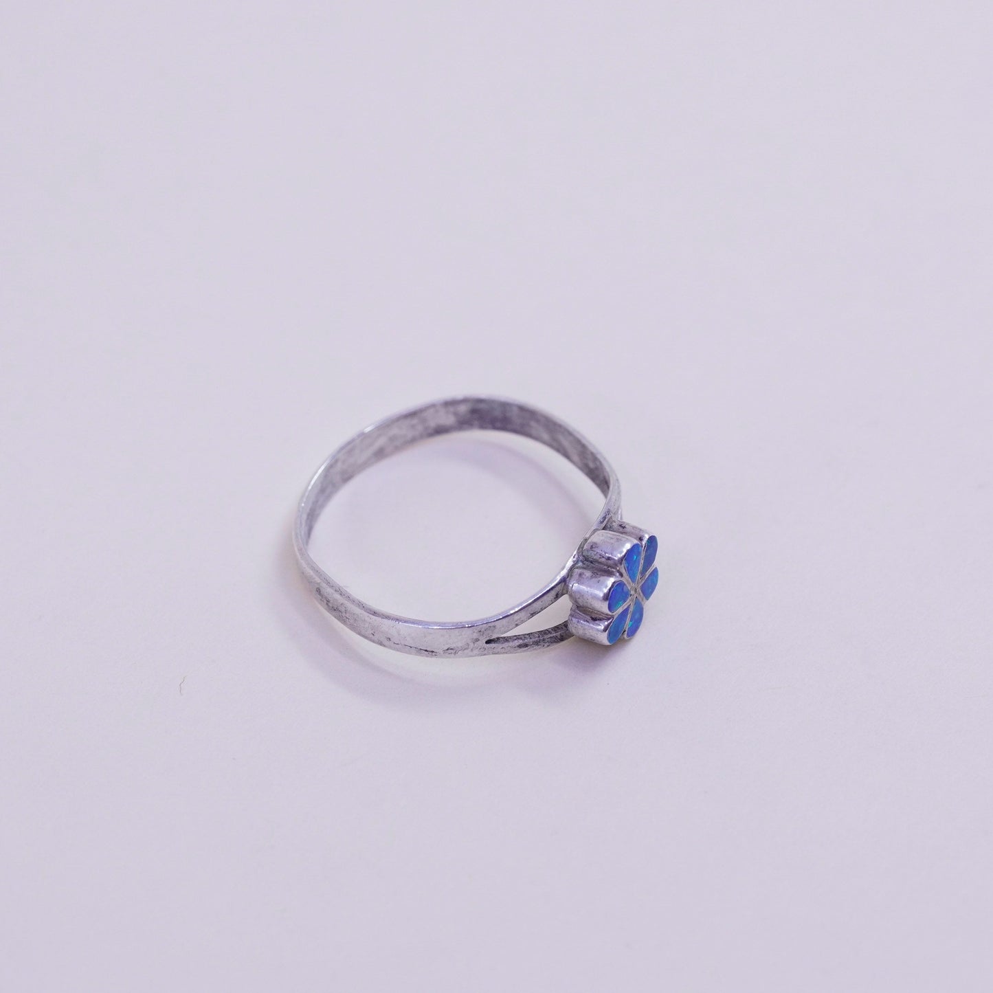 Size 6.5, vintage Sterling silver handmade ring, 925 flower with fire opal