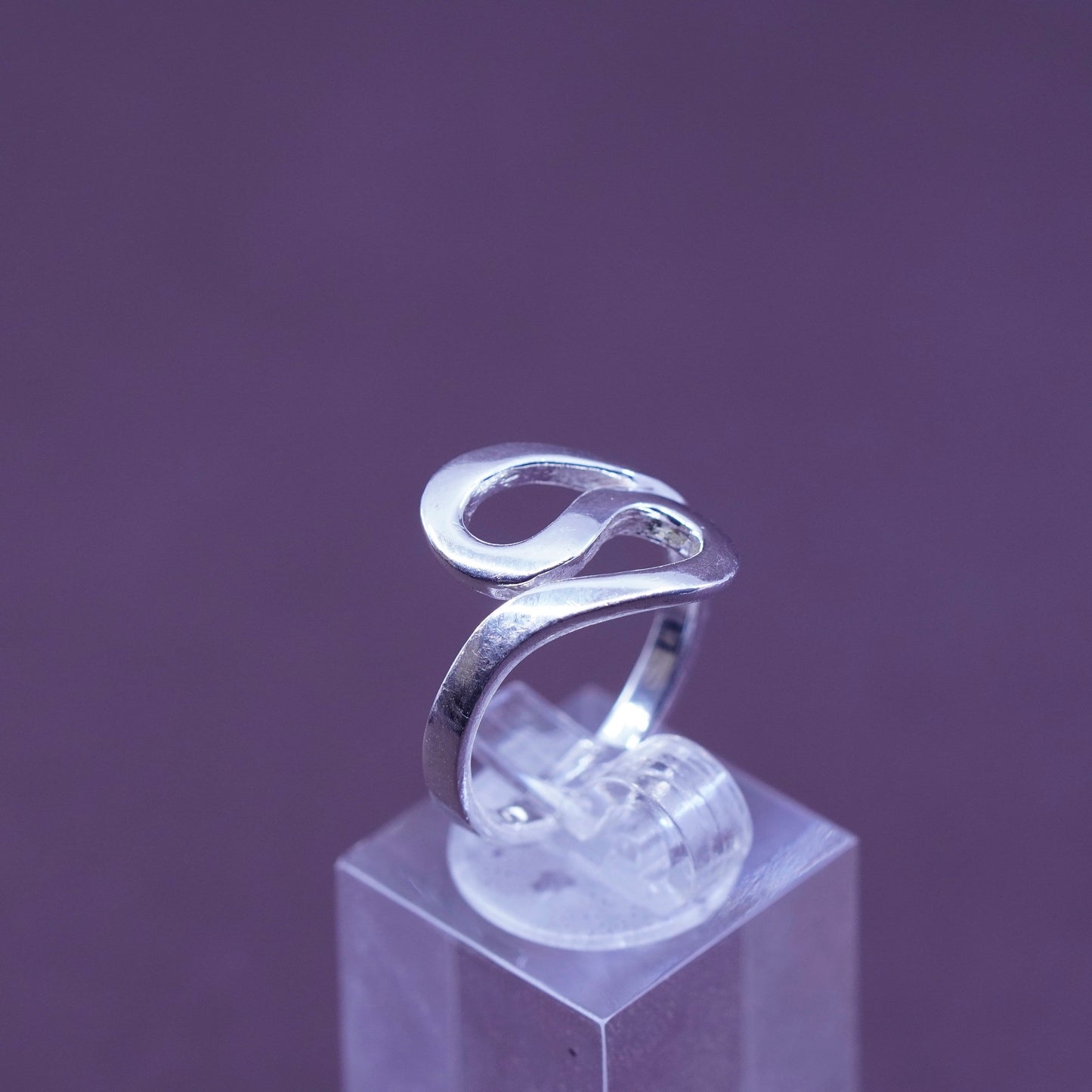 Size 6.5, vintage TMA Sterling silver handmade ring, Modern 925 wavy band