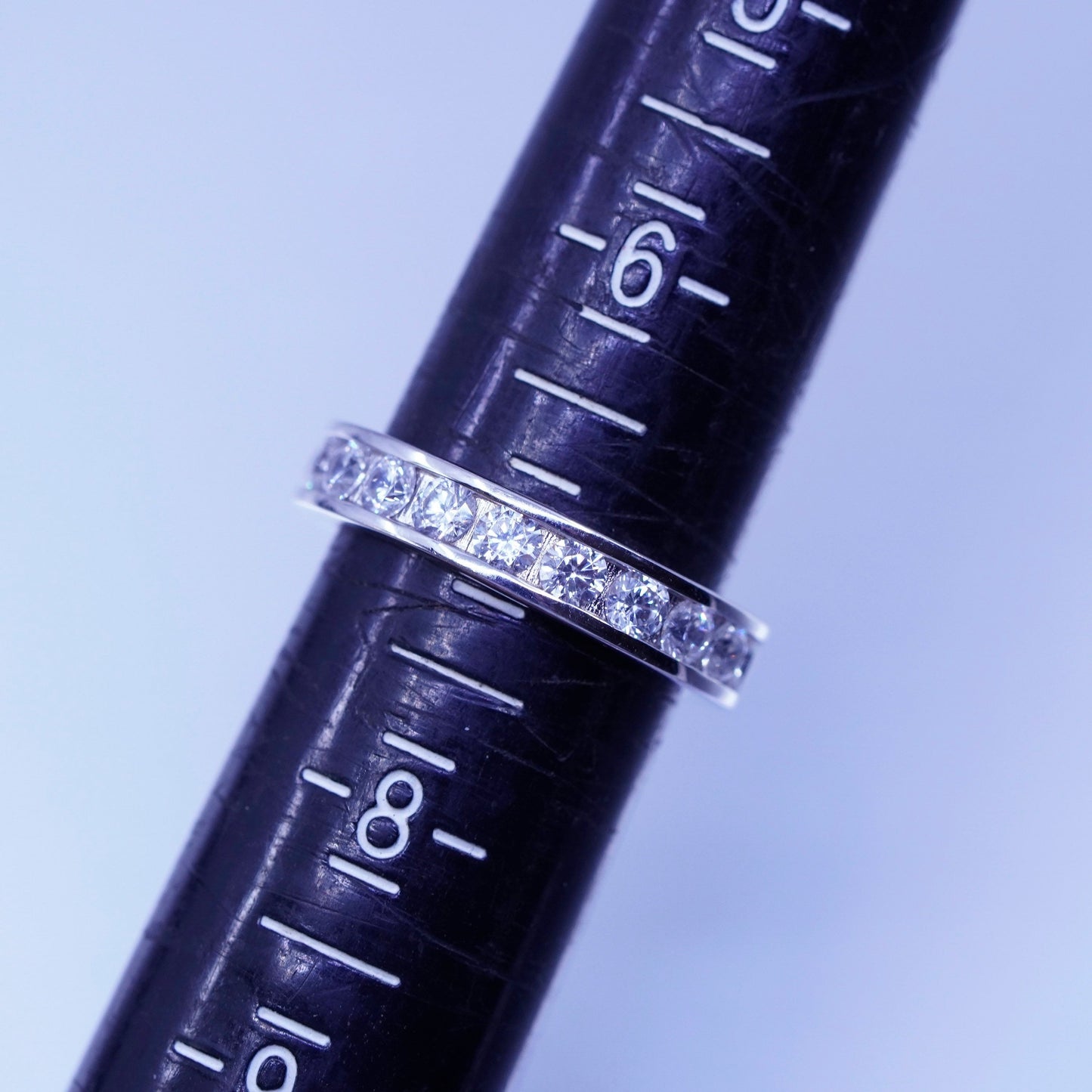 Size 7, vintage Sterling 925 silver wedding ring, Cz band