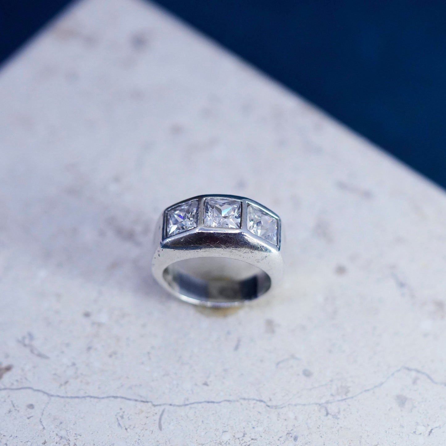 Size 8, vintage Sterling 925 silver statement ring with cz