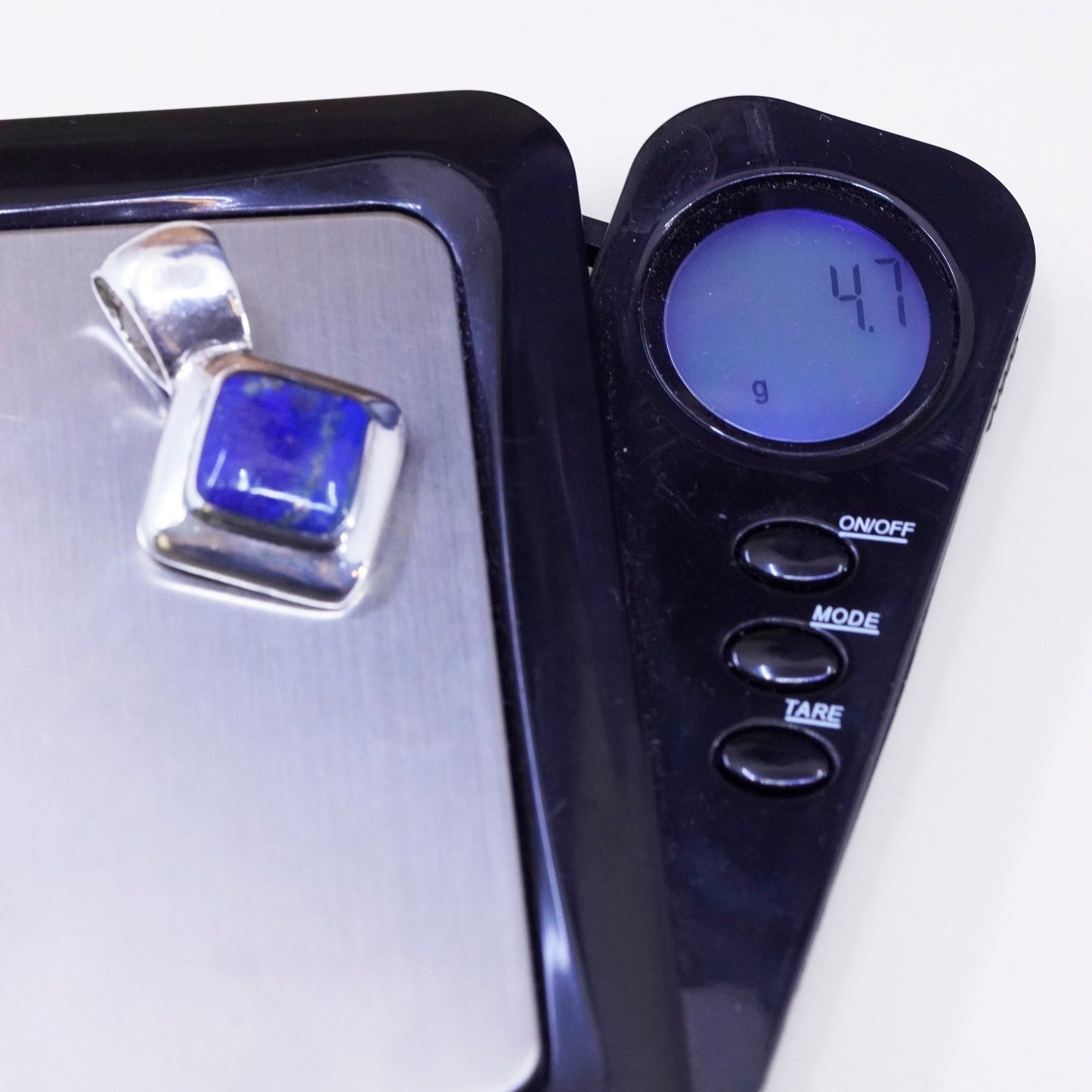 Vintage modern Sterling 925 silver handmade pendant with lapis lazuli