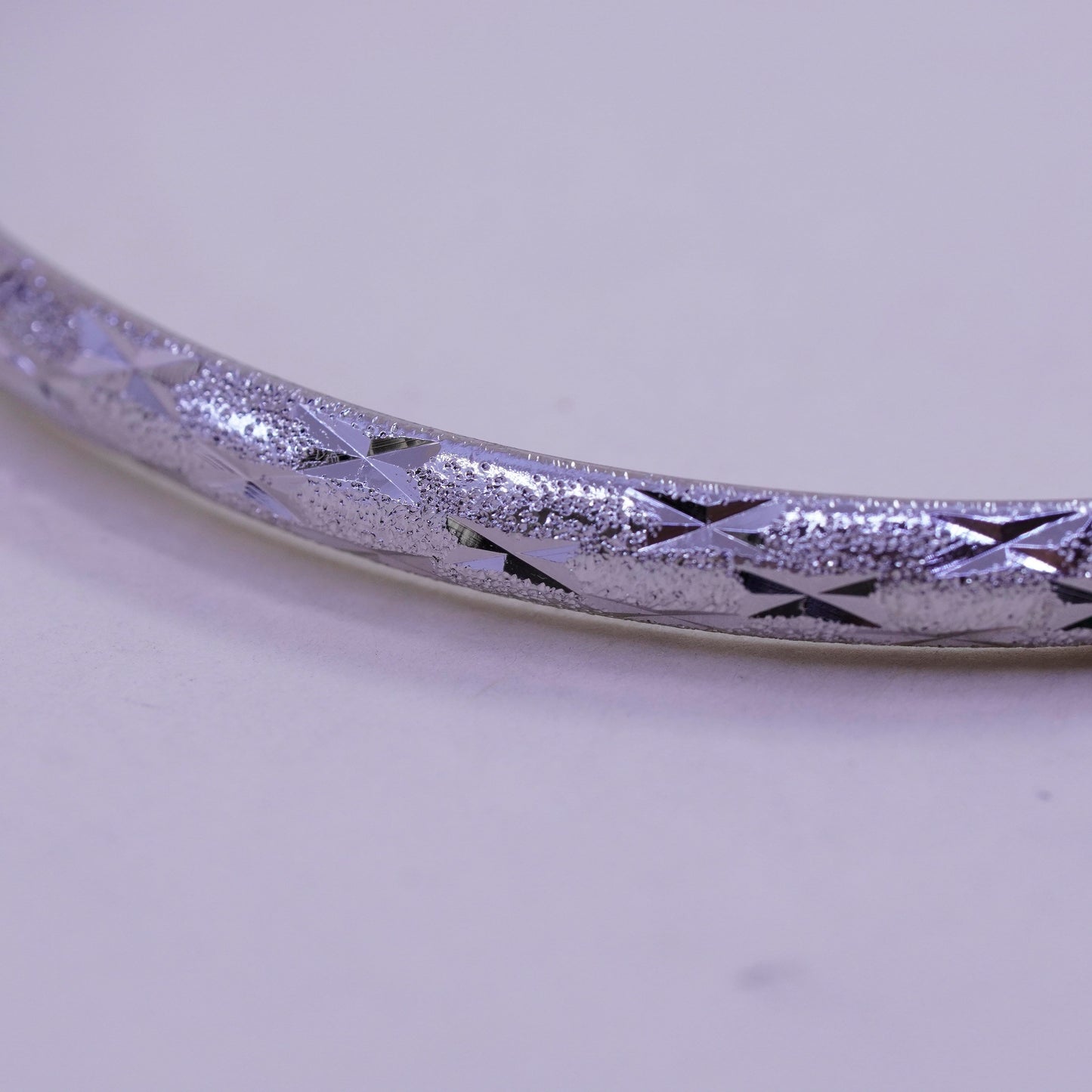 7.25”, vtg sterling silver handmade bracelet, Matt textured 925 hinged bangle