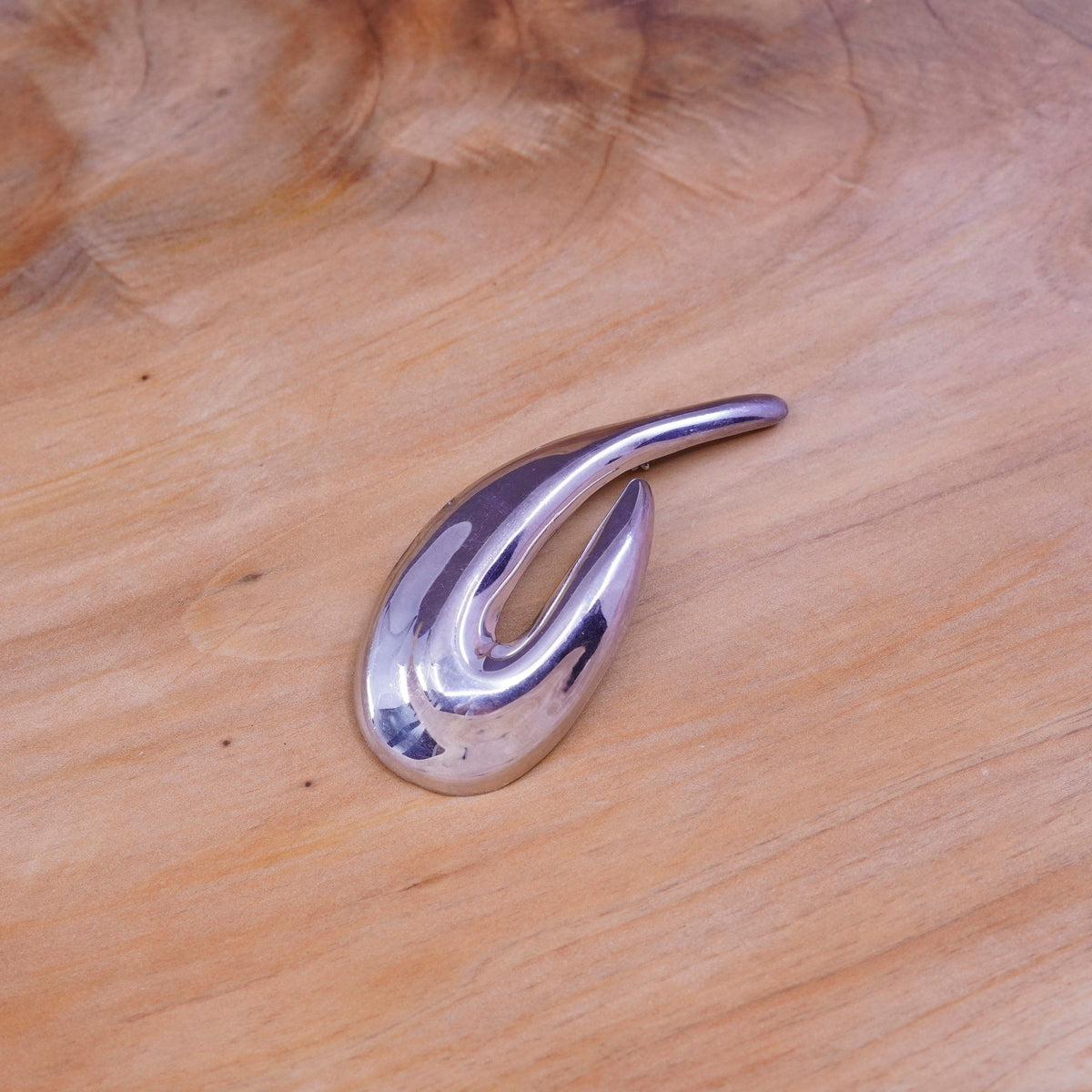 Vintage Mexico handmade modern sterling silver curvy shaped brooch