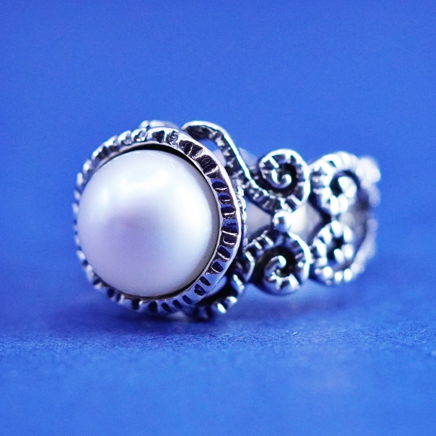 Size 5.5, vtg Israel Shablool Didae Sterling silver handmade beaded ring pearl