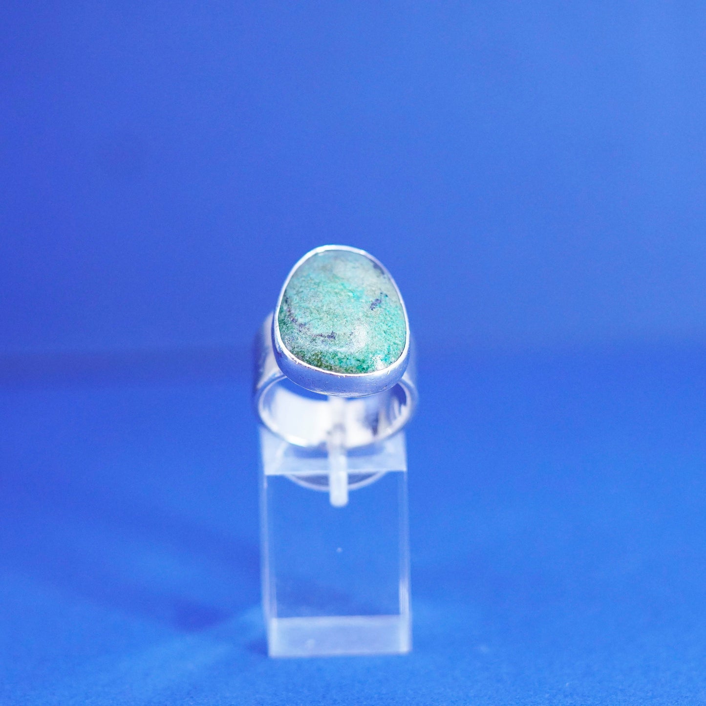 Size 7.5, Native American, southwestern Sterling silver ring Carico turquoise