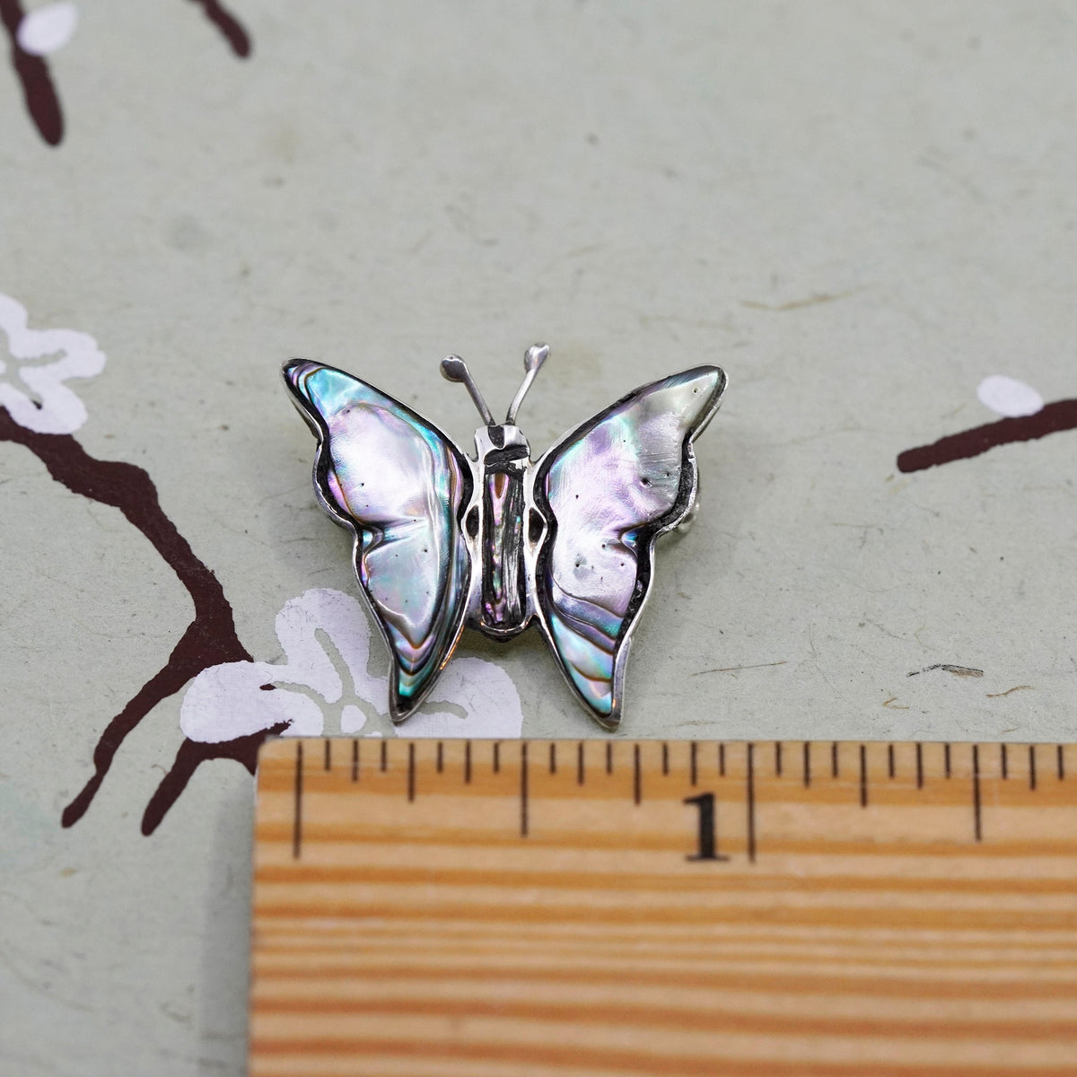 Vintage Mexico sterling 925 silver handmade butterfly pendant with abalone