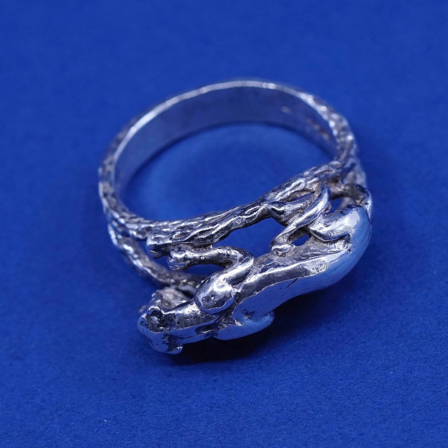Size 9.75, vintage sterling silver handmade ring, 925 leopard figure band