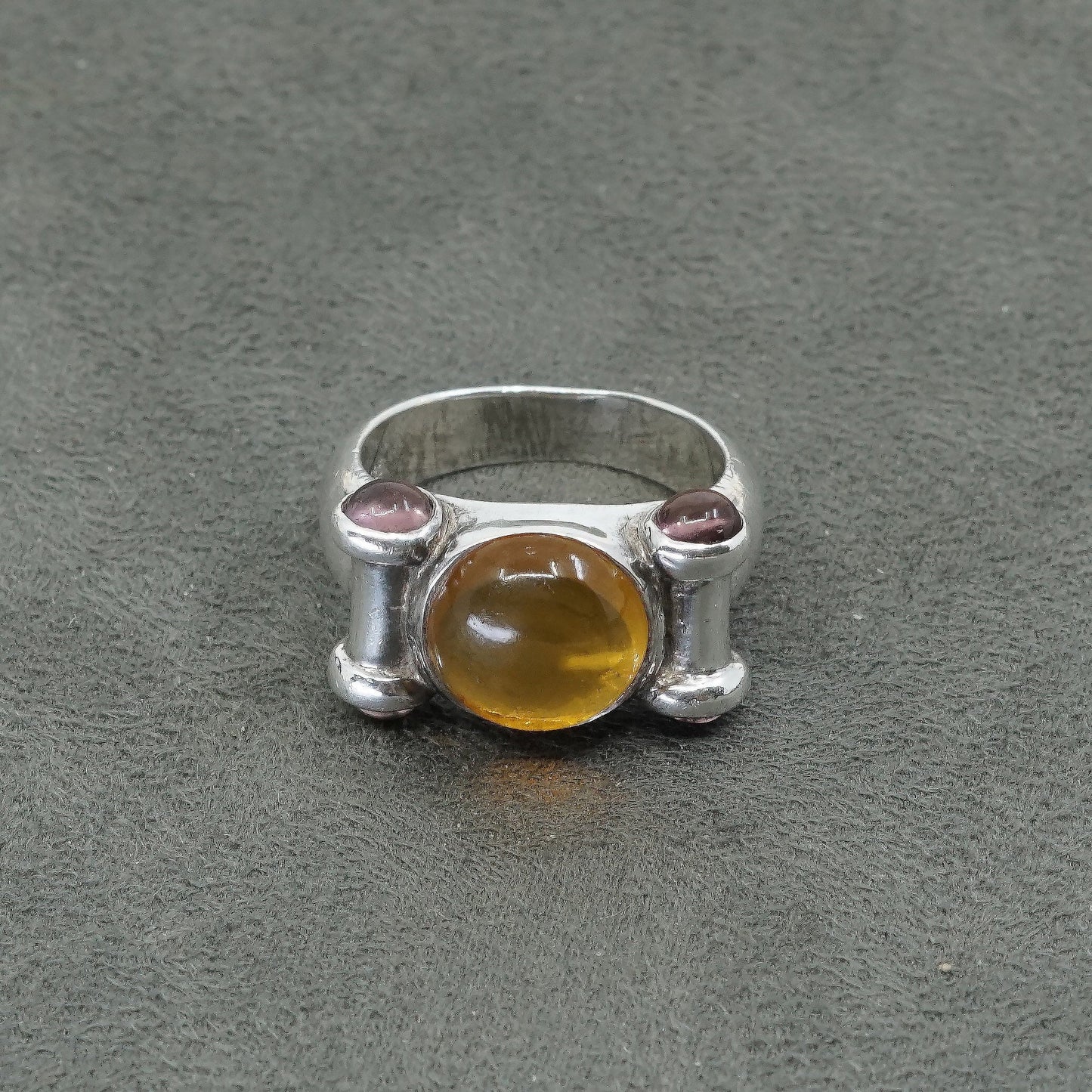 sz 8.5, Sterling silver handmade ring, 925 w/ oval citrine,