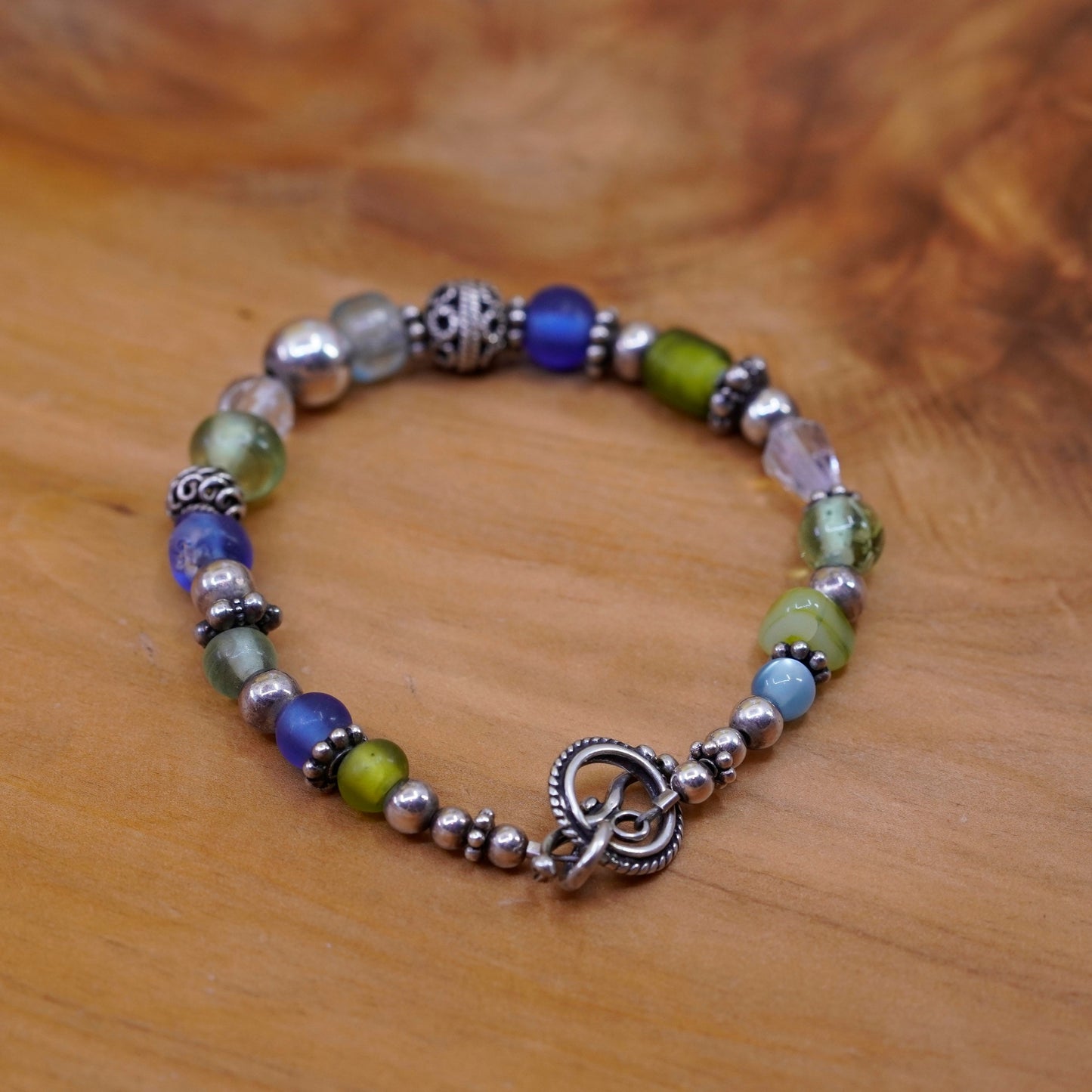 7.25”, Vintage handmade bracelet, 925 clasp with green glass bracelet
