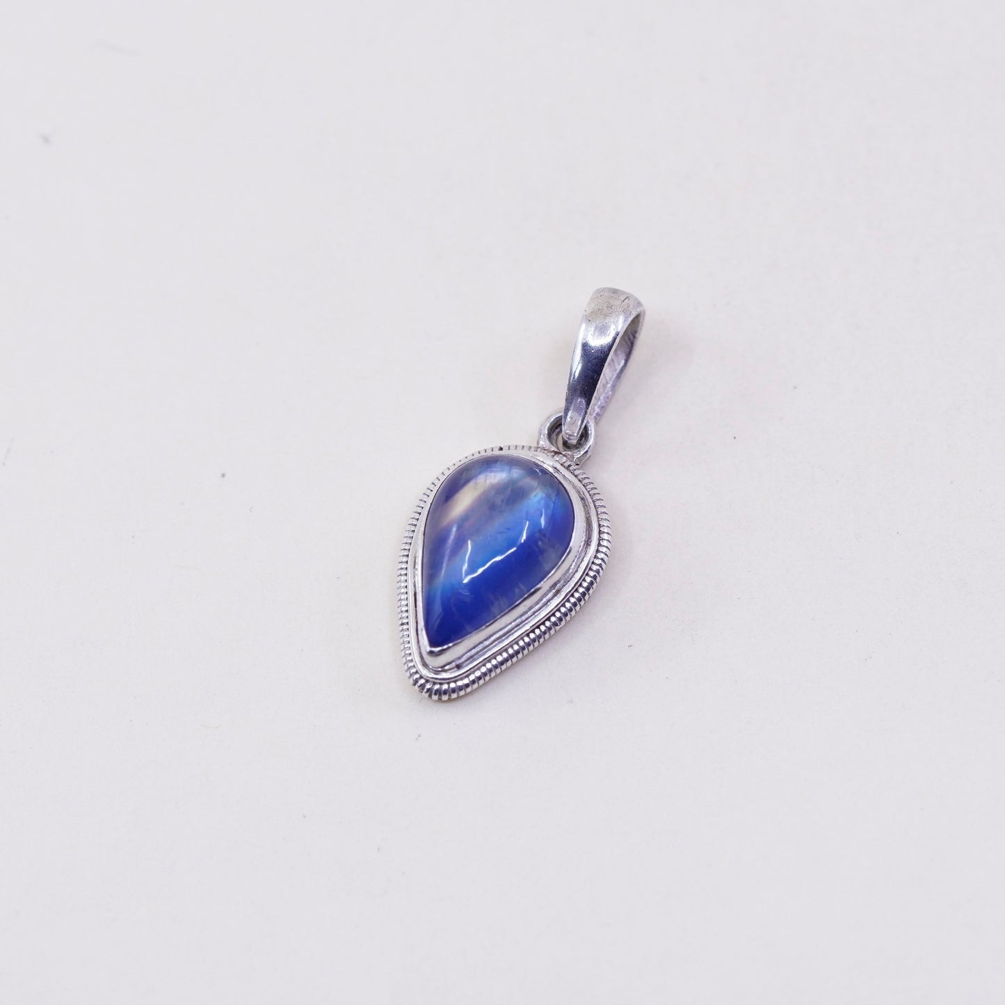 Vintage Sterling 925 silver handmade pendant with teardrop moonstone