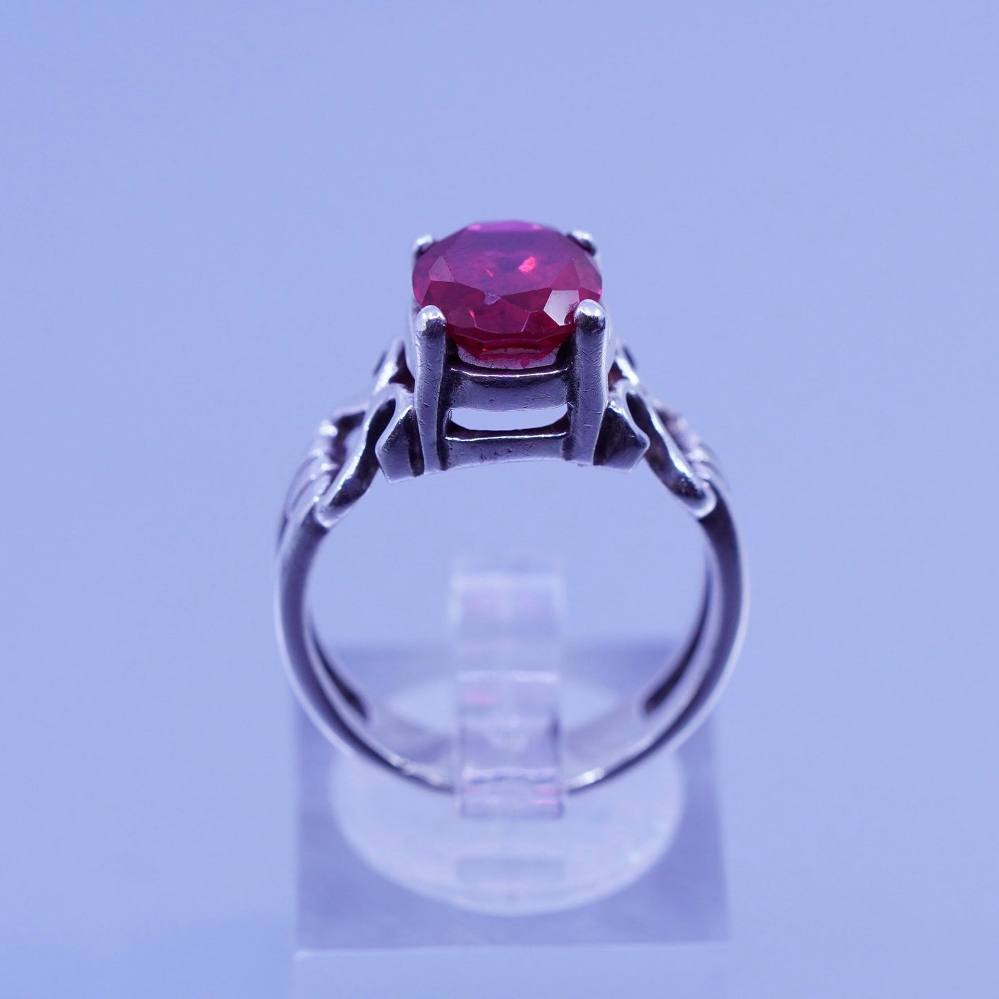 Size 7, vintage Sterling 925 silver filigree ring with ruby