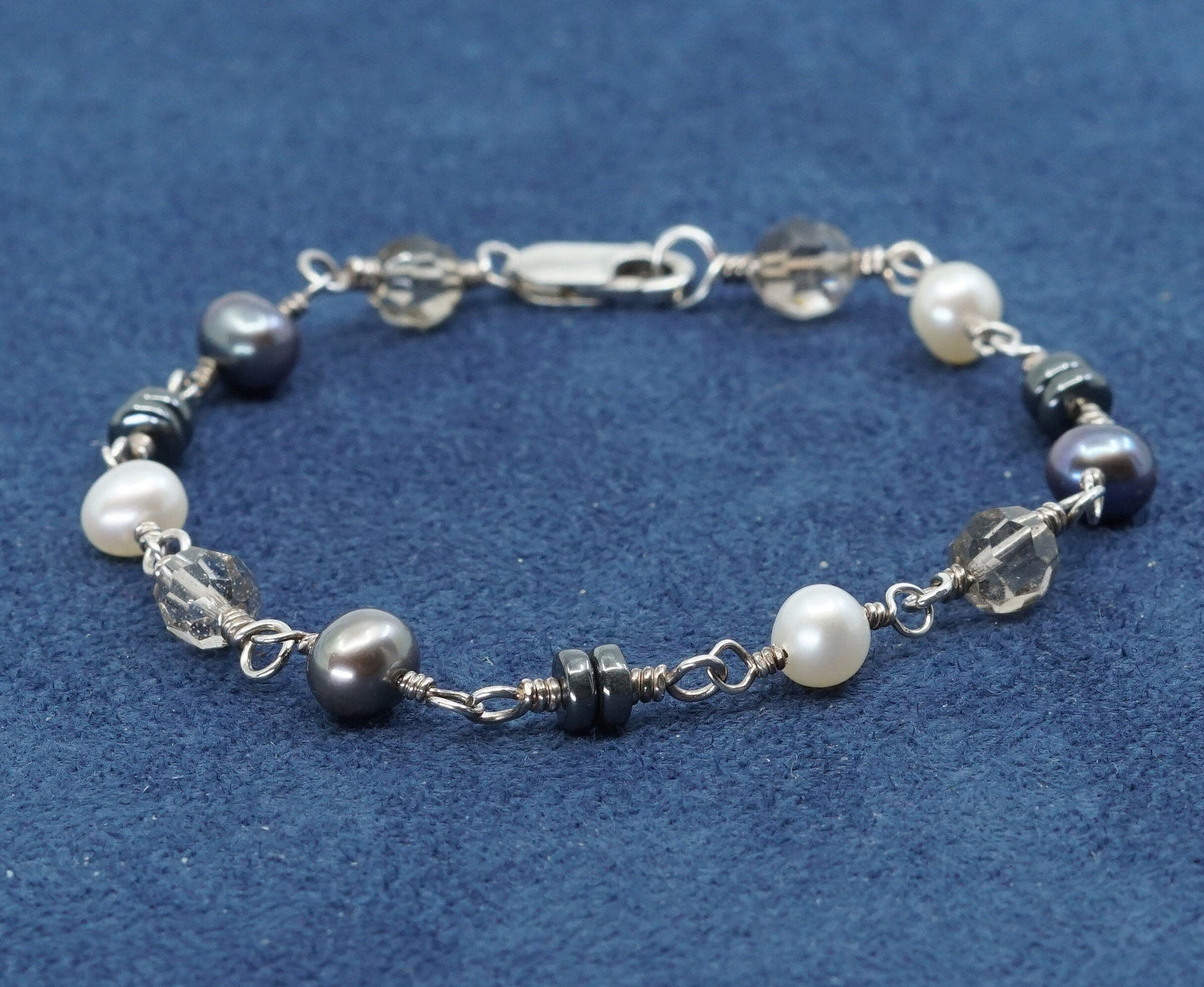 7", Sterling silver handmade bracelet, 925 clasp w/ pearl N crystal beads