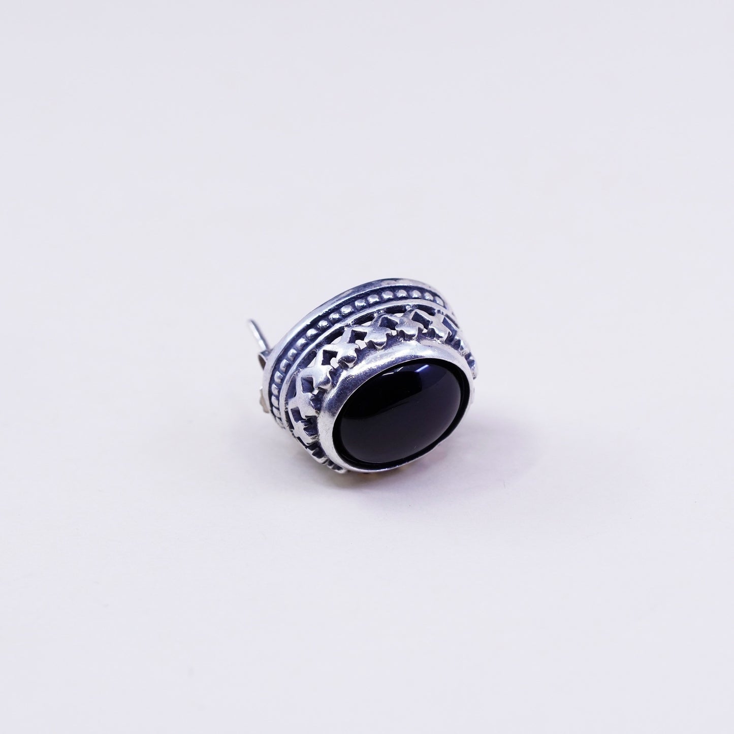 Vintage Sterling silver handmade earrings, filigree 925 studs with oval onyx