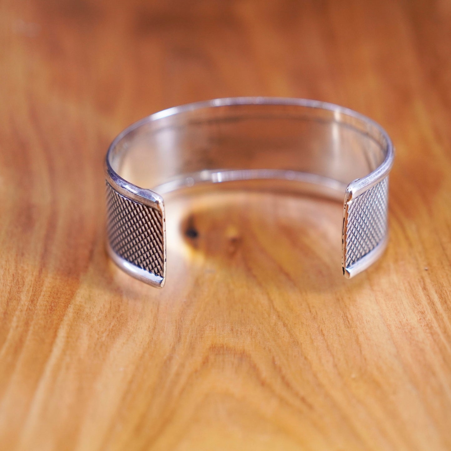 7”, Vintage Mexico Sterling silver handmade bracelet, textured 925 cuff