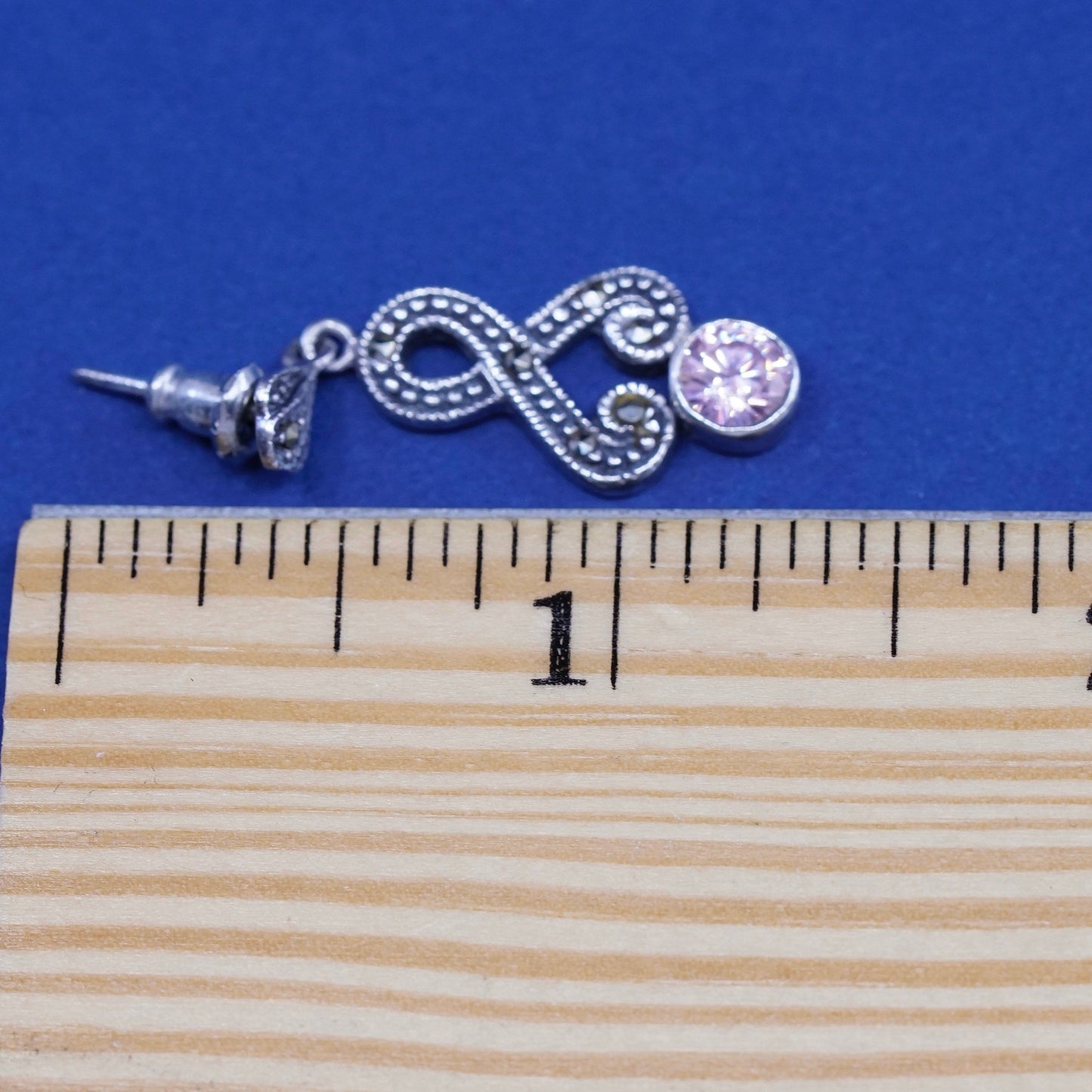 vtg sterling 925 silver handmade earrings w/ pink crystal M marcasite